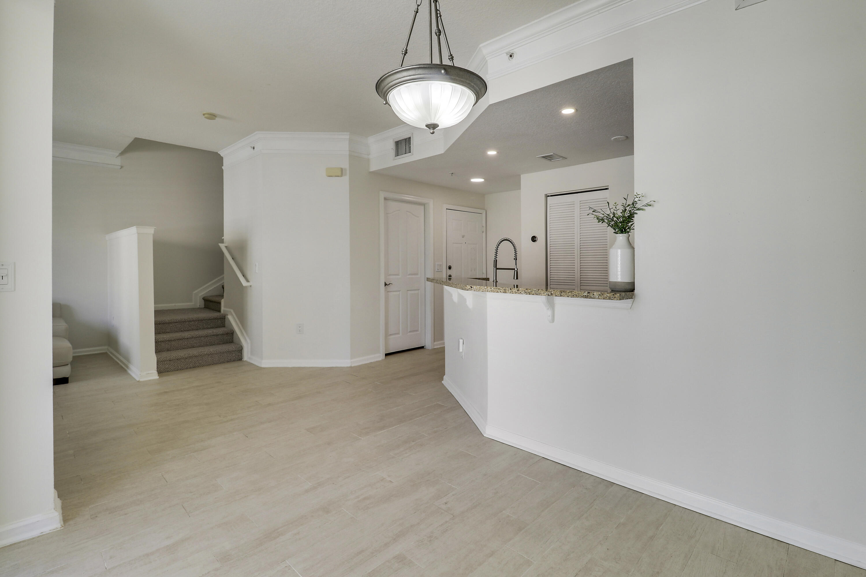 SOMERSET AT ABACOA CONDO - Residential