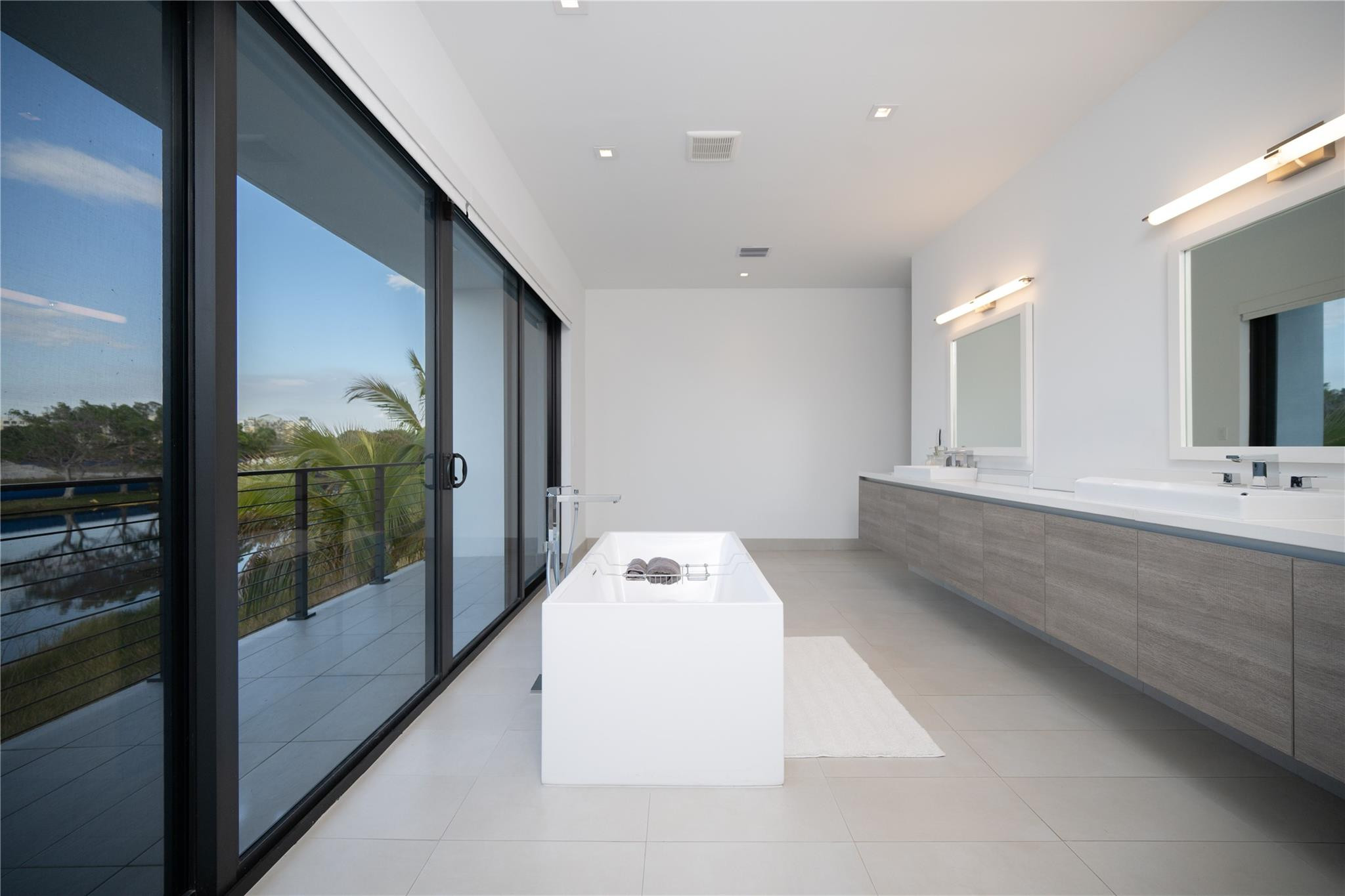 Weston Estates 181-168 B - Residential