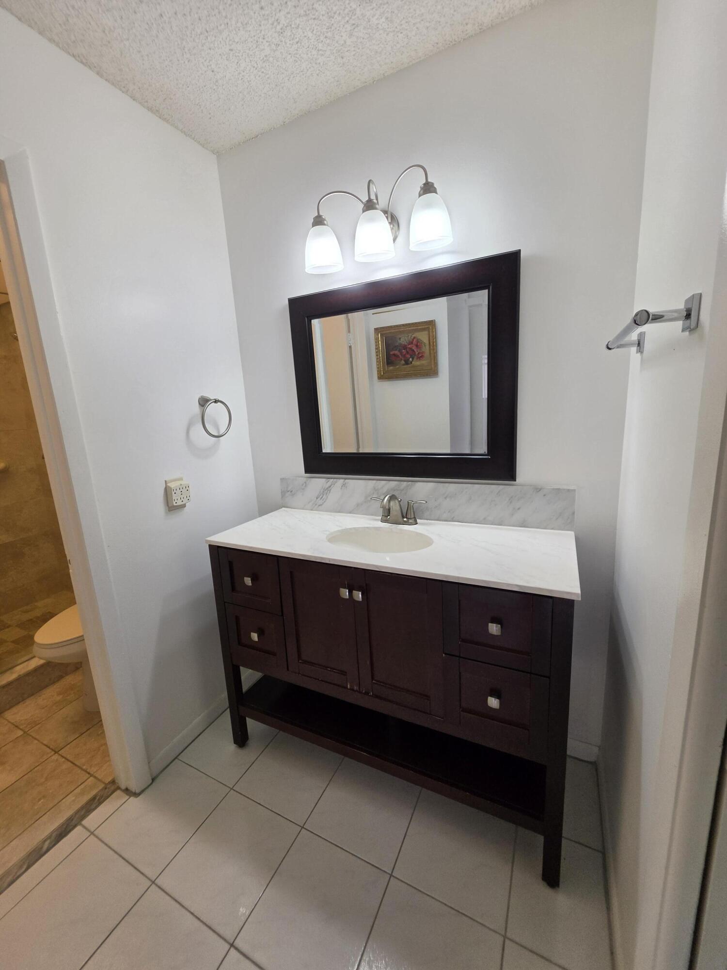 BELFORT CONDOMINIUM E - Residential