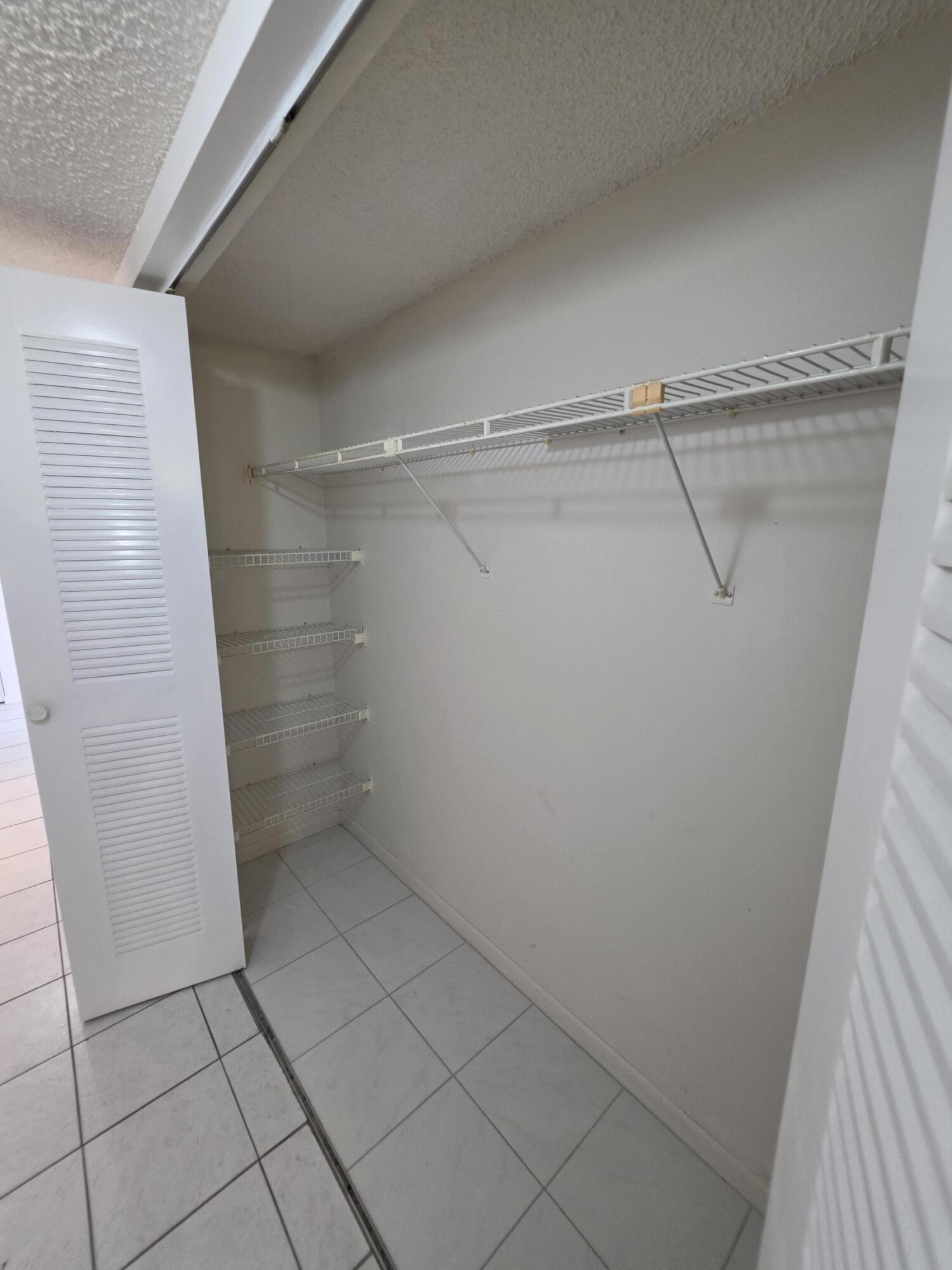 BELFORT CONDOMINIUM E - Residential