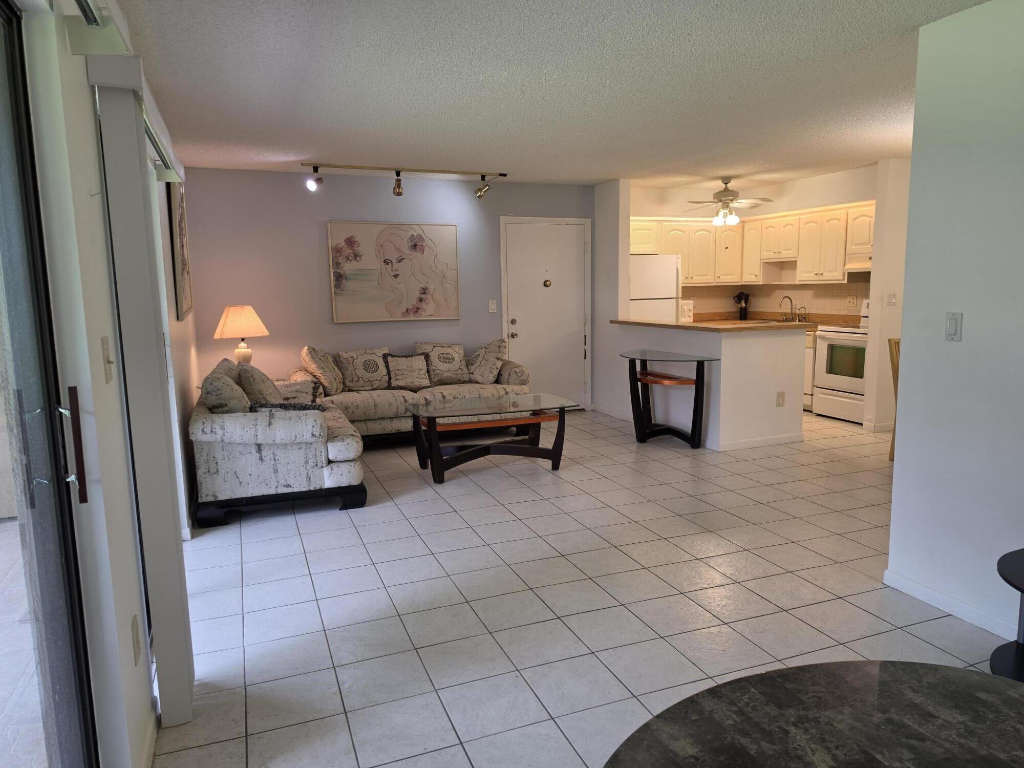 BELFORT CONDOMINIUM E - Residential