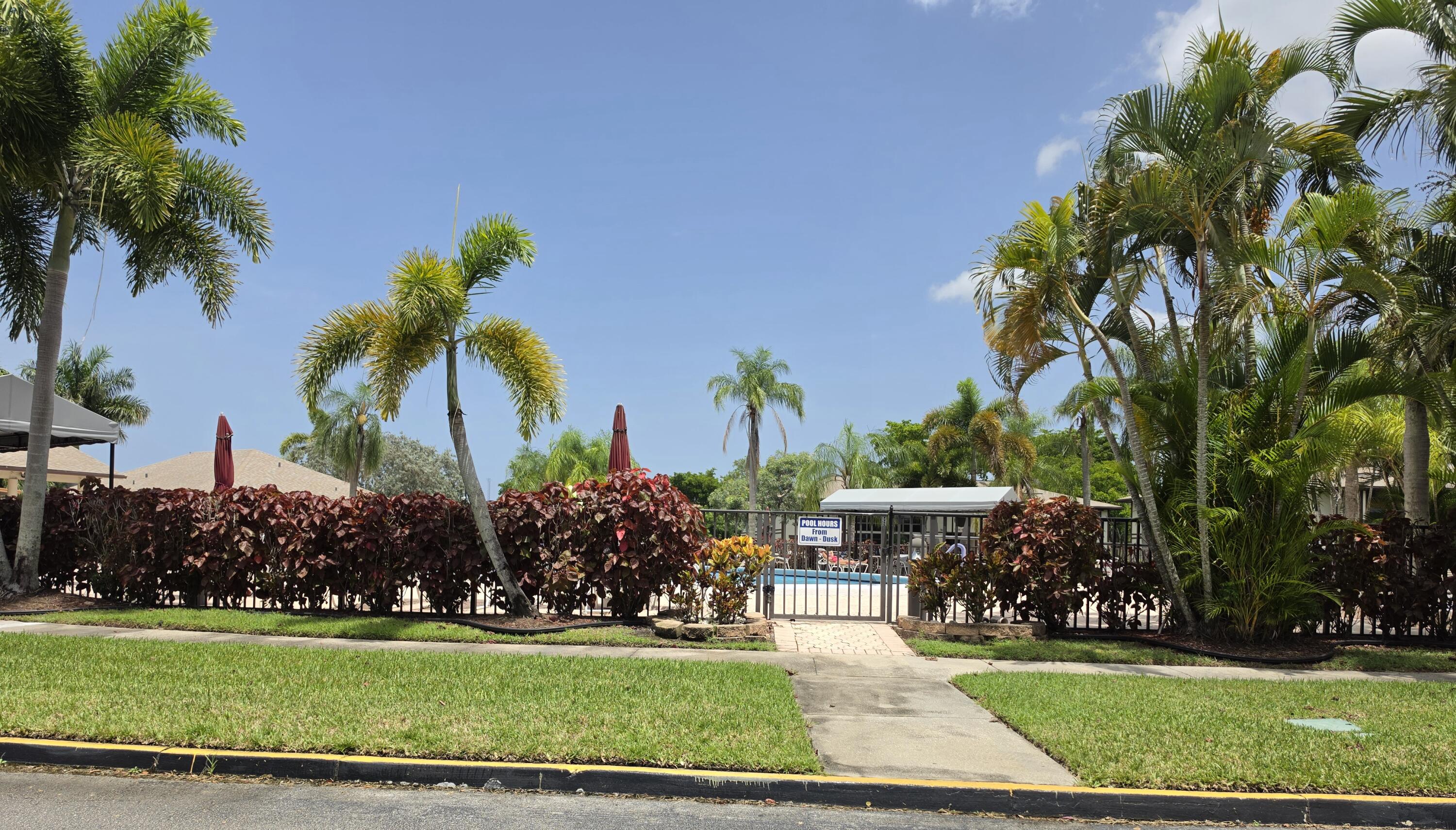 BELFORT CONDOMINIUM E - Residential