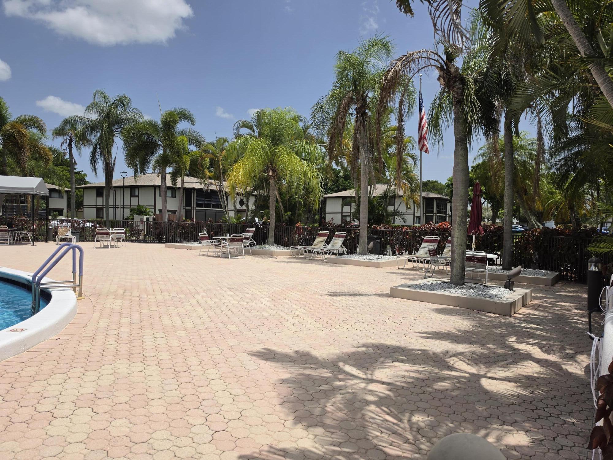 BELFORT CONDOMINIUM E - Residential
