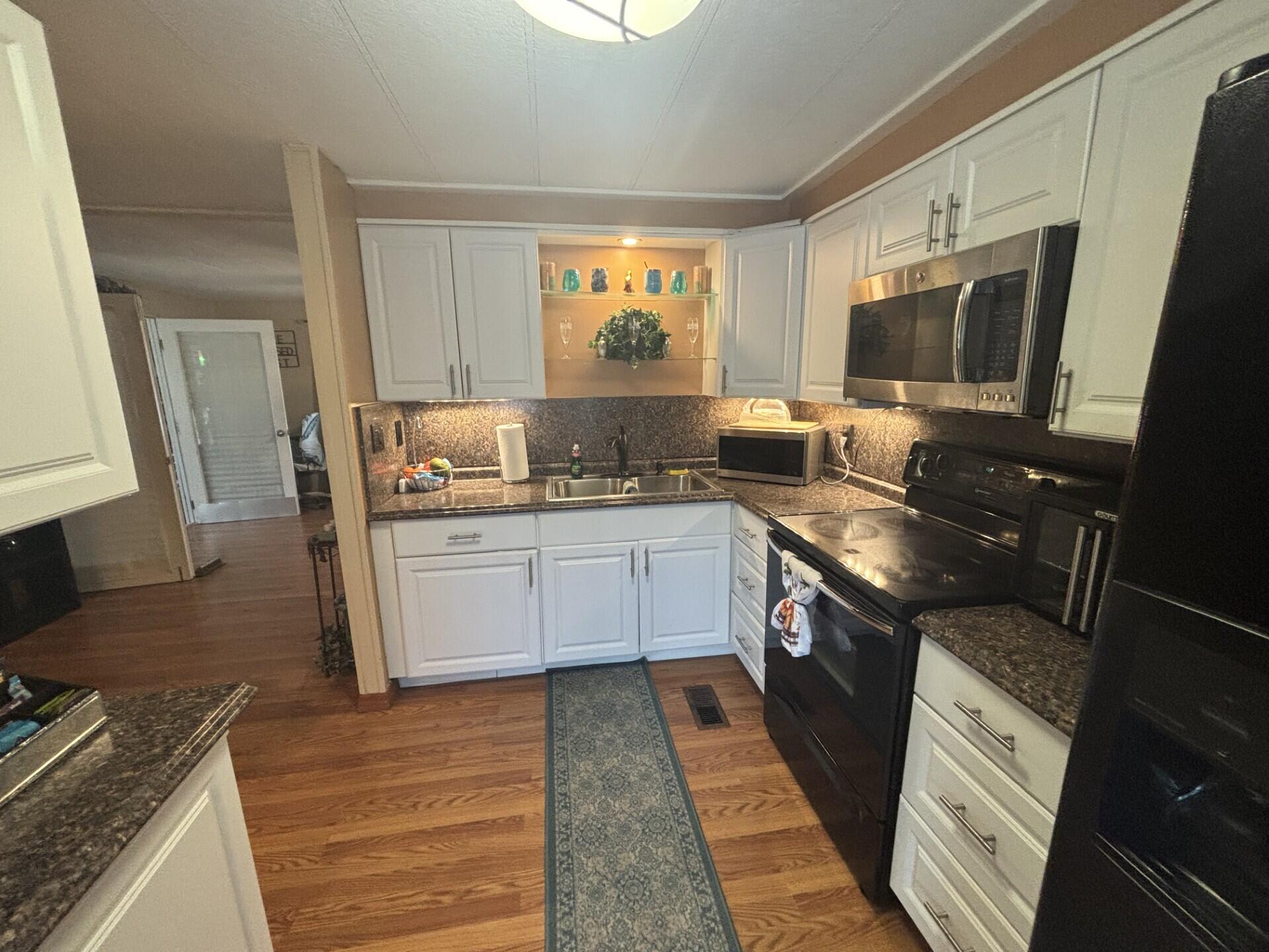 Coral Cay Plantation - Residential