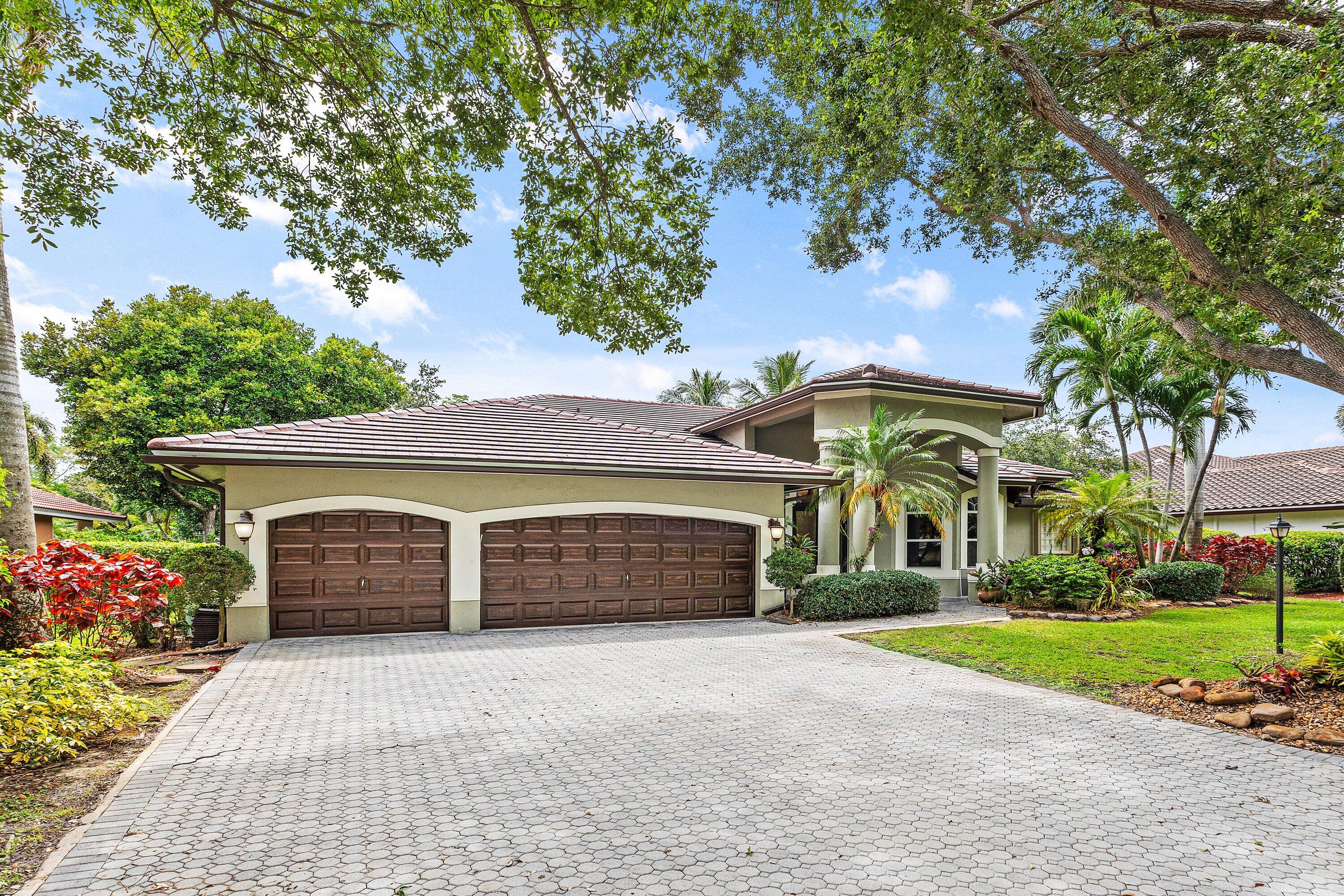 FOX RIDGE - Residential