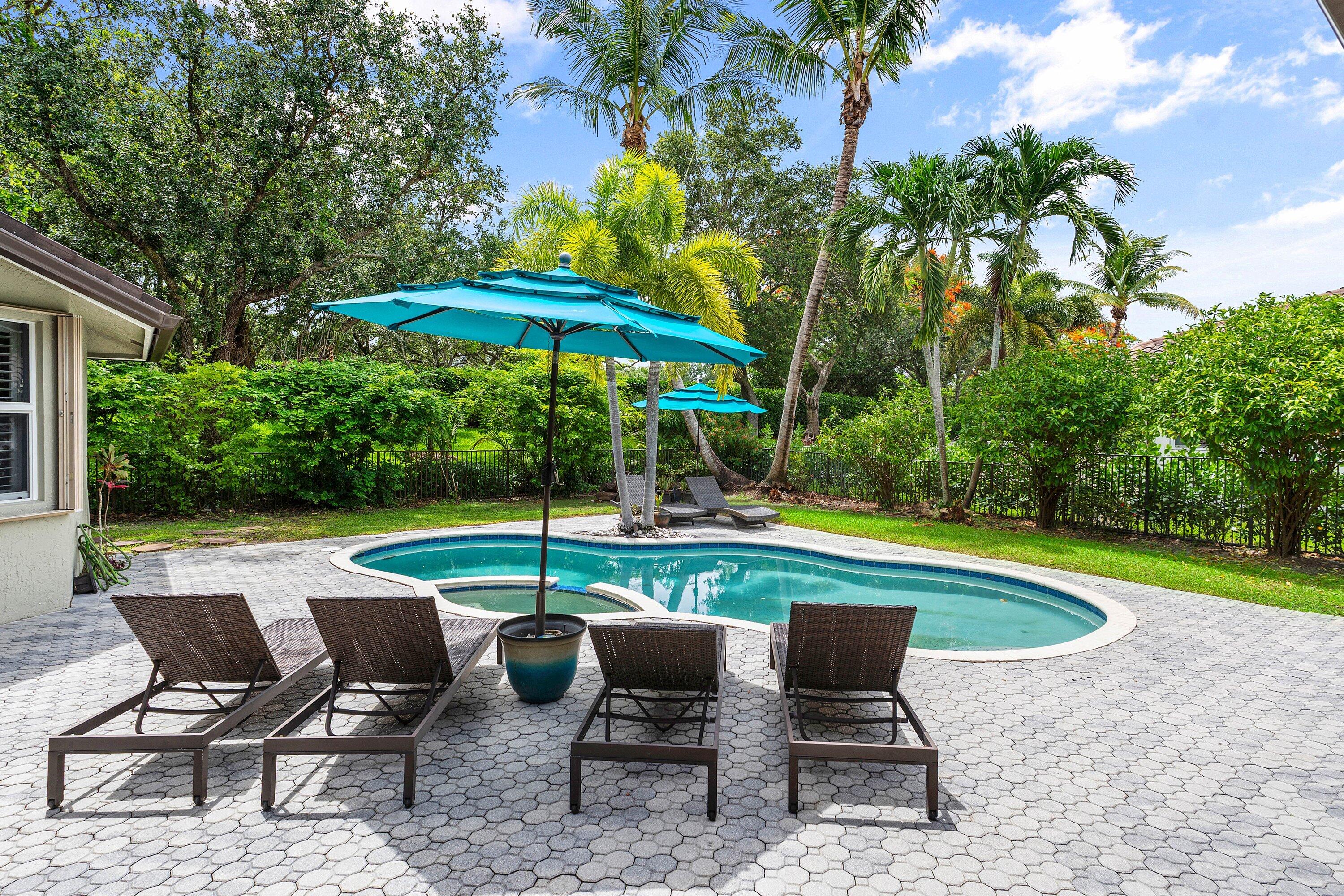 FOX RIDGE - Residential