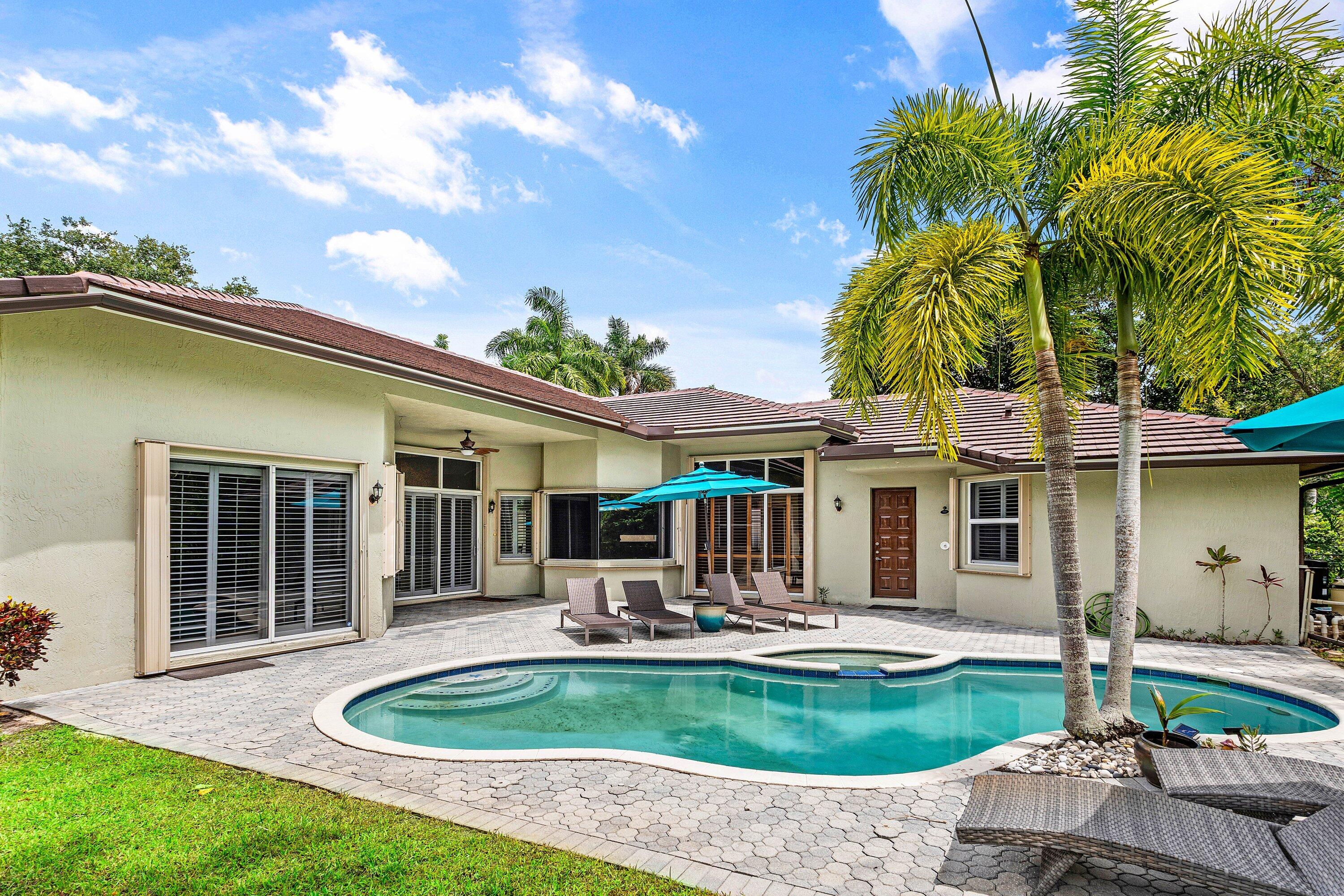 FOX RIDGE - Residential