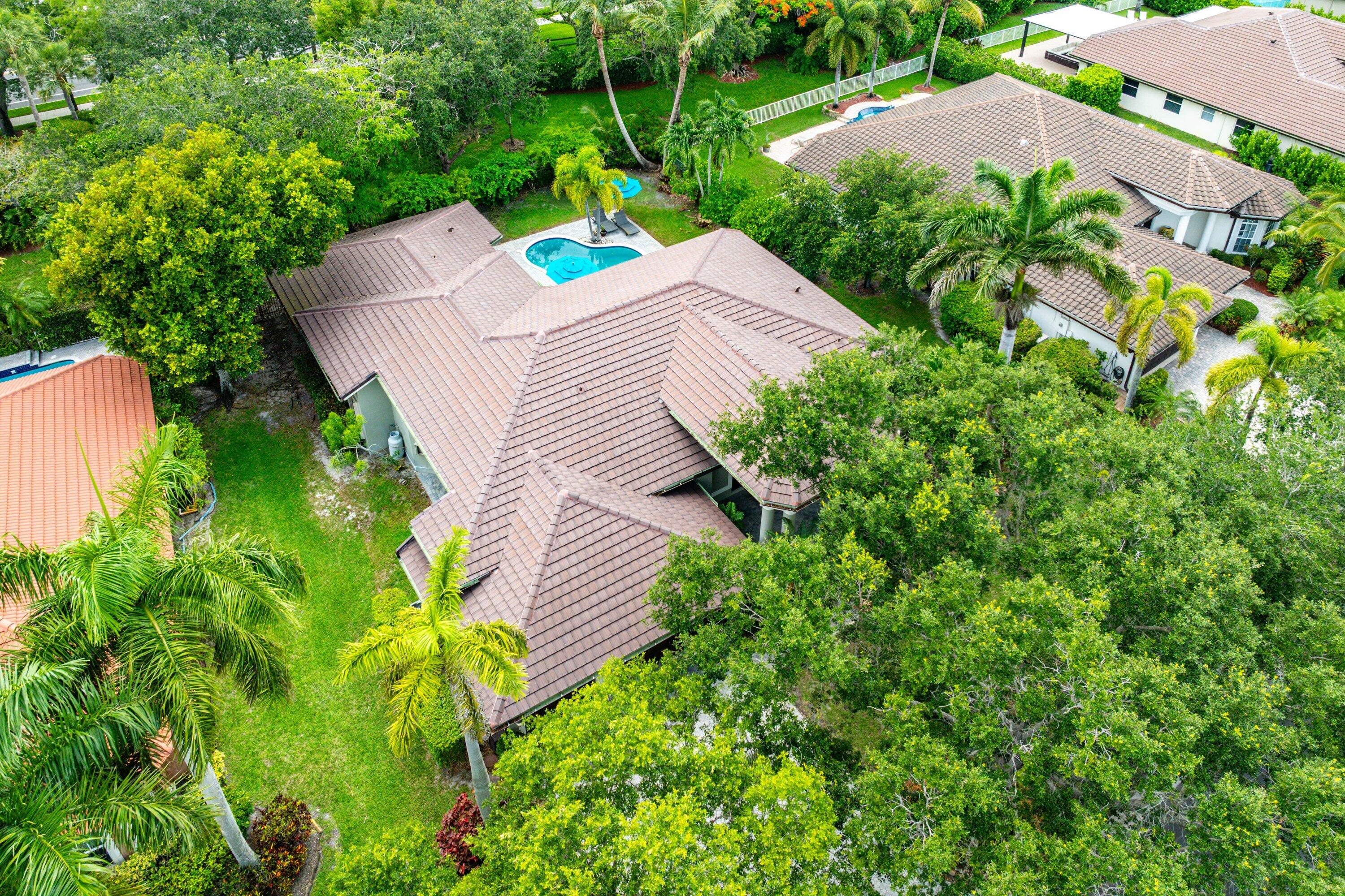 FOX RIDGE - Residential