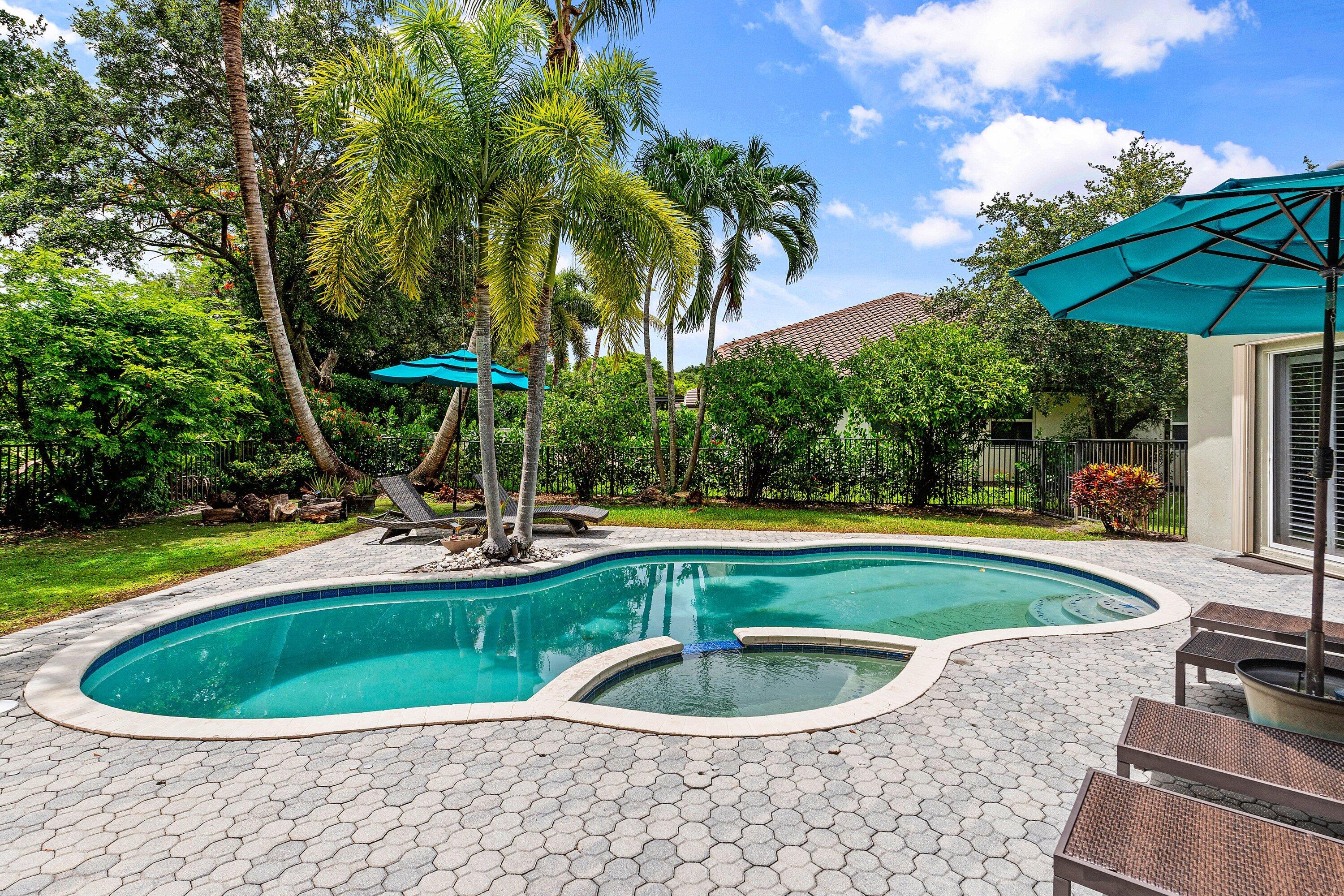 FOX RIDGE - Residential