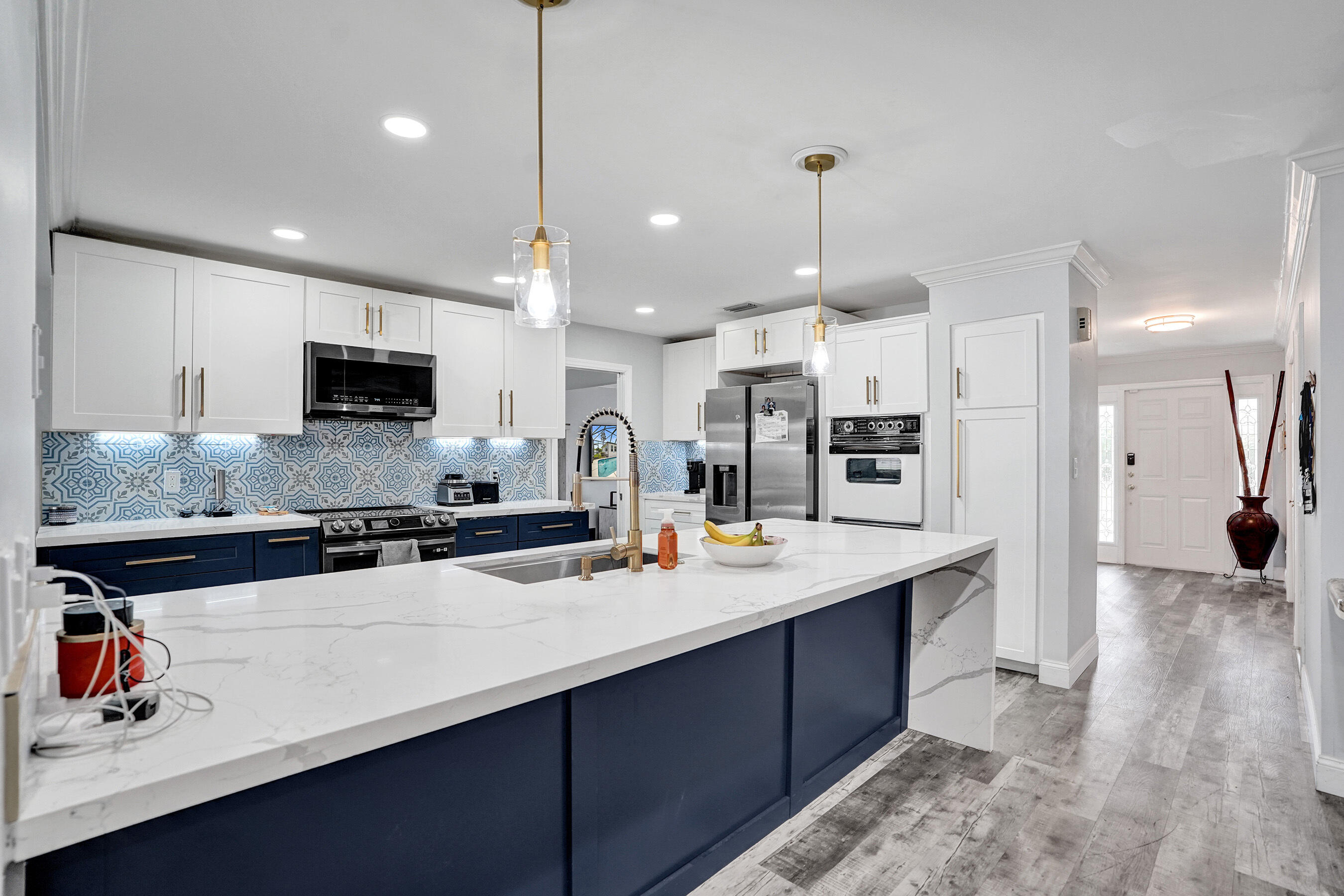 RAMBLEWOOD - Residential