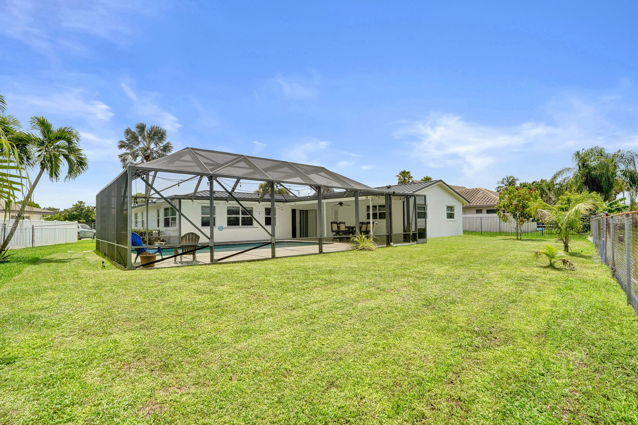 RAMBLEWOOD - Residential