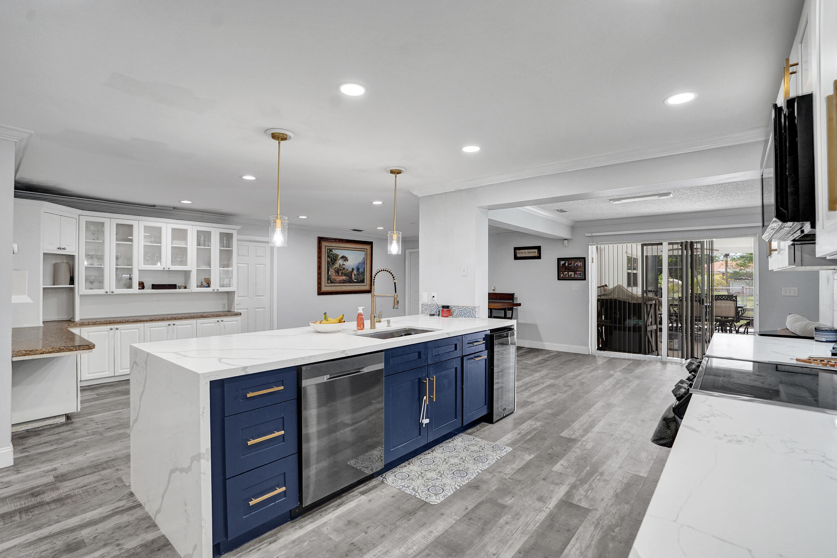 RAMBLEWOOD - Residential