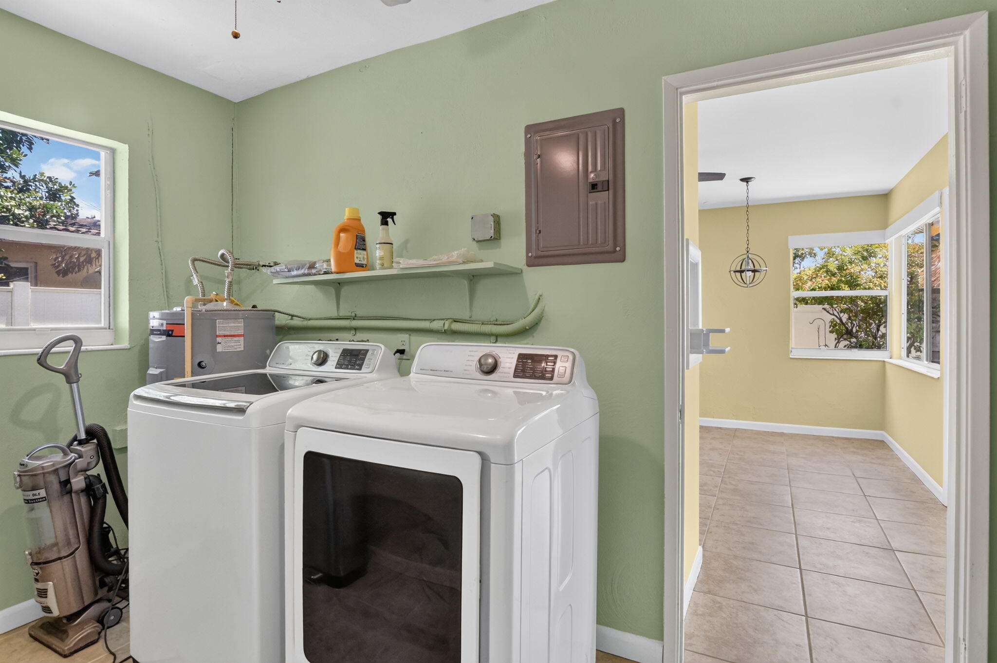 WINFIELD PARK UNIT 1 - Residential