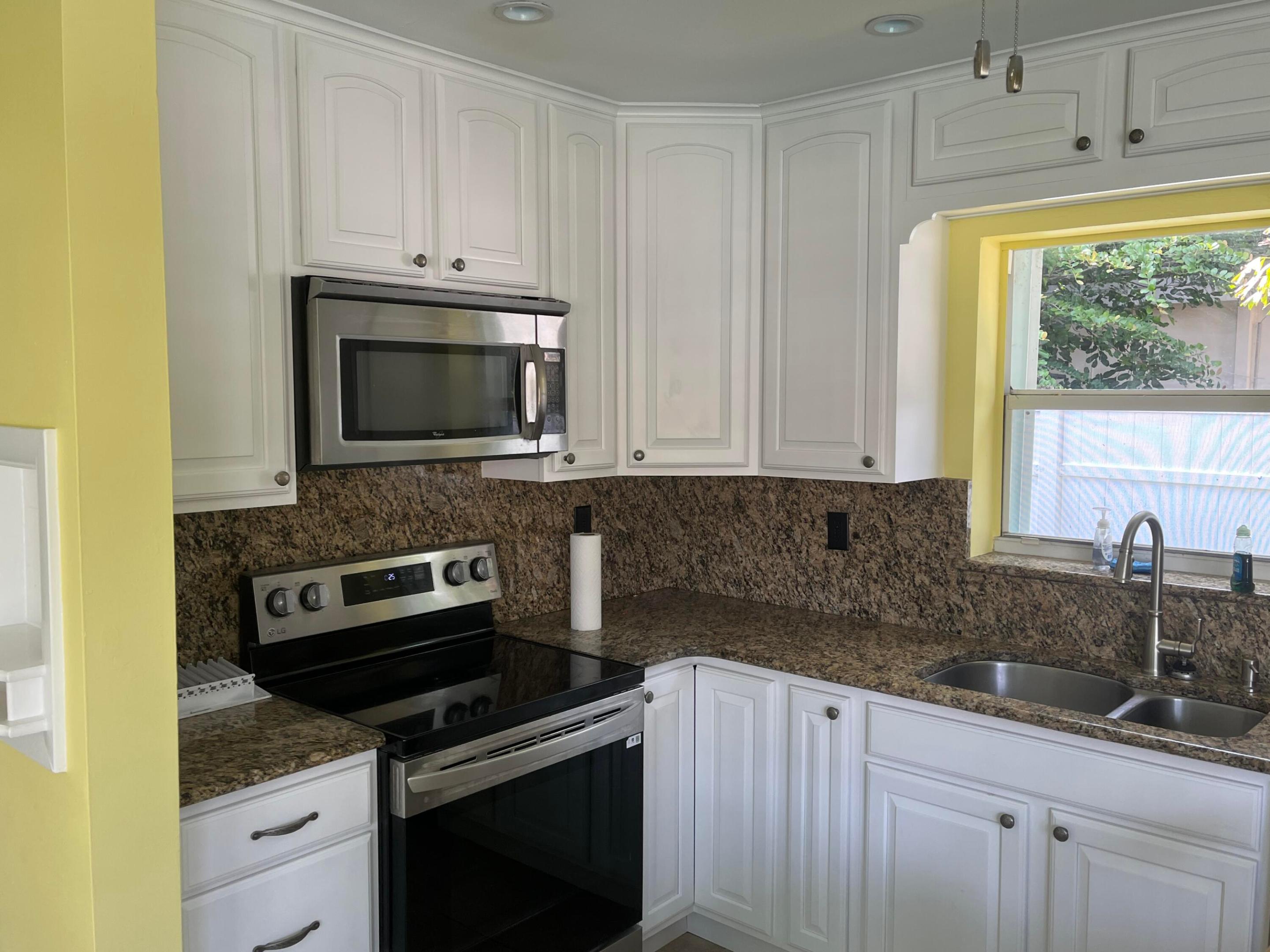 WINFIELD PARK UNIT 1 - Residential