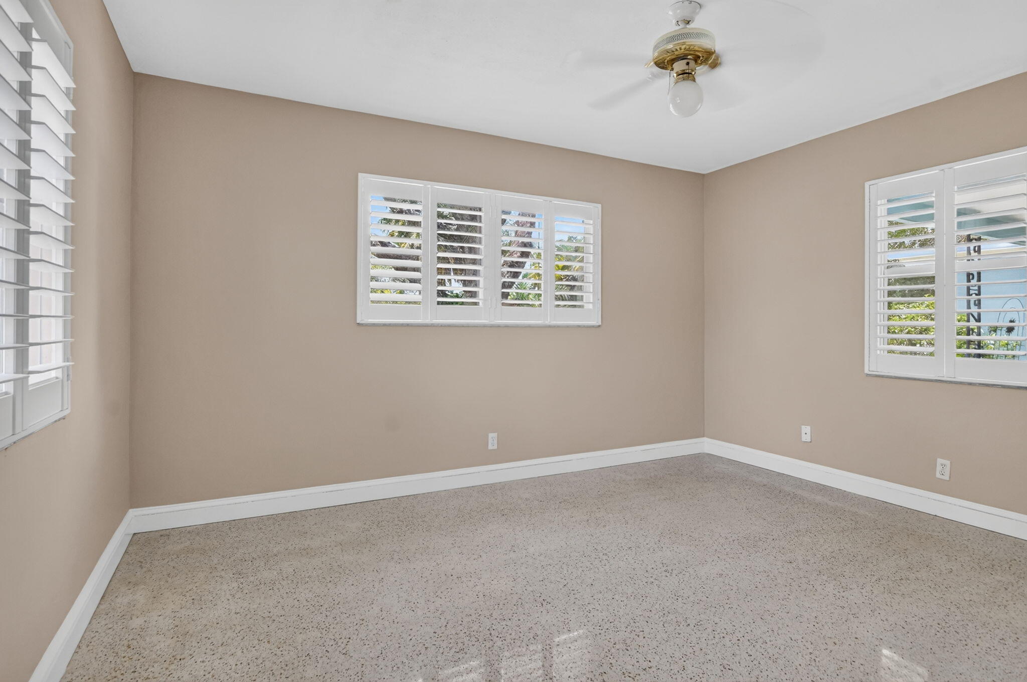 WINFIELD PARK UNIT 1 - Residential