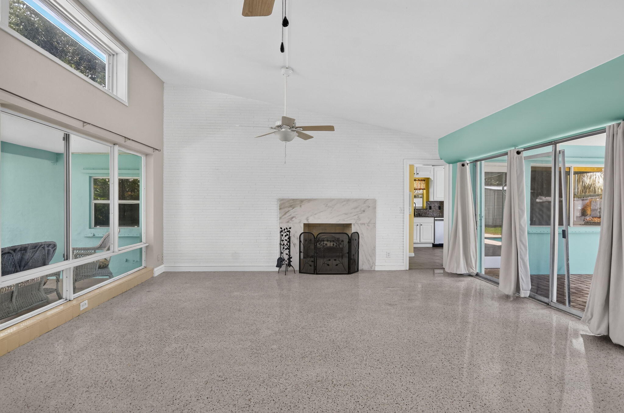 WINFIELD PARK UNIT 1 - Residential