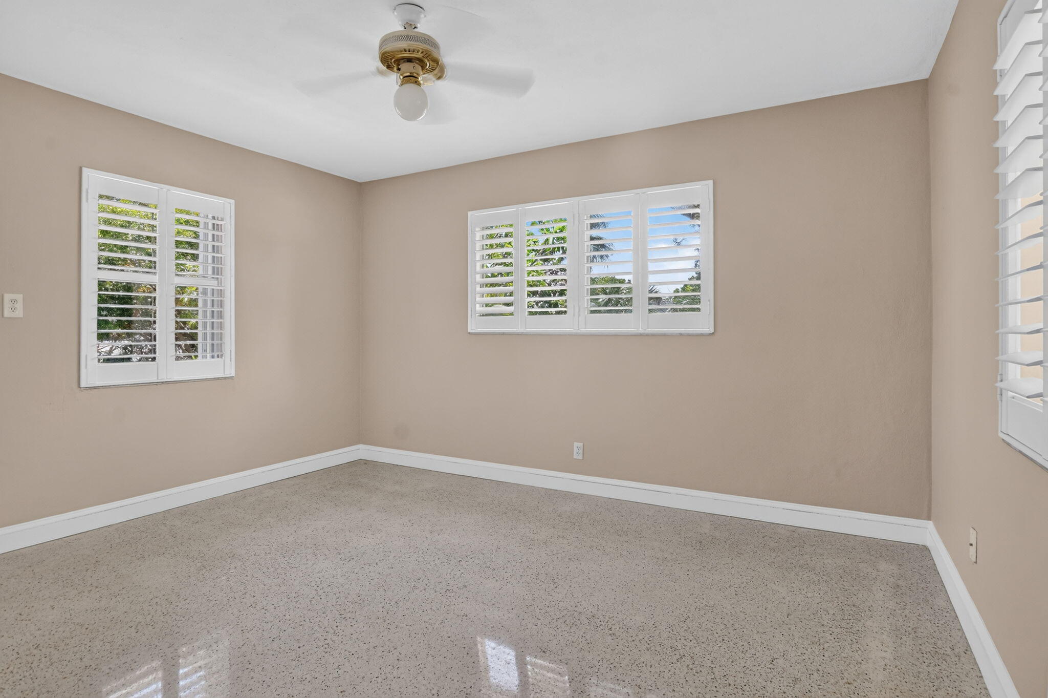 WINFIELD PARK UNIT 1 - Residential