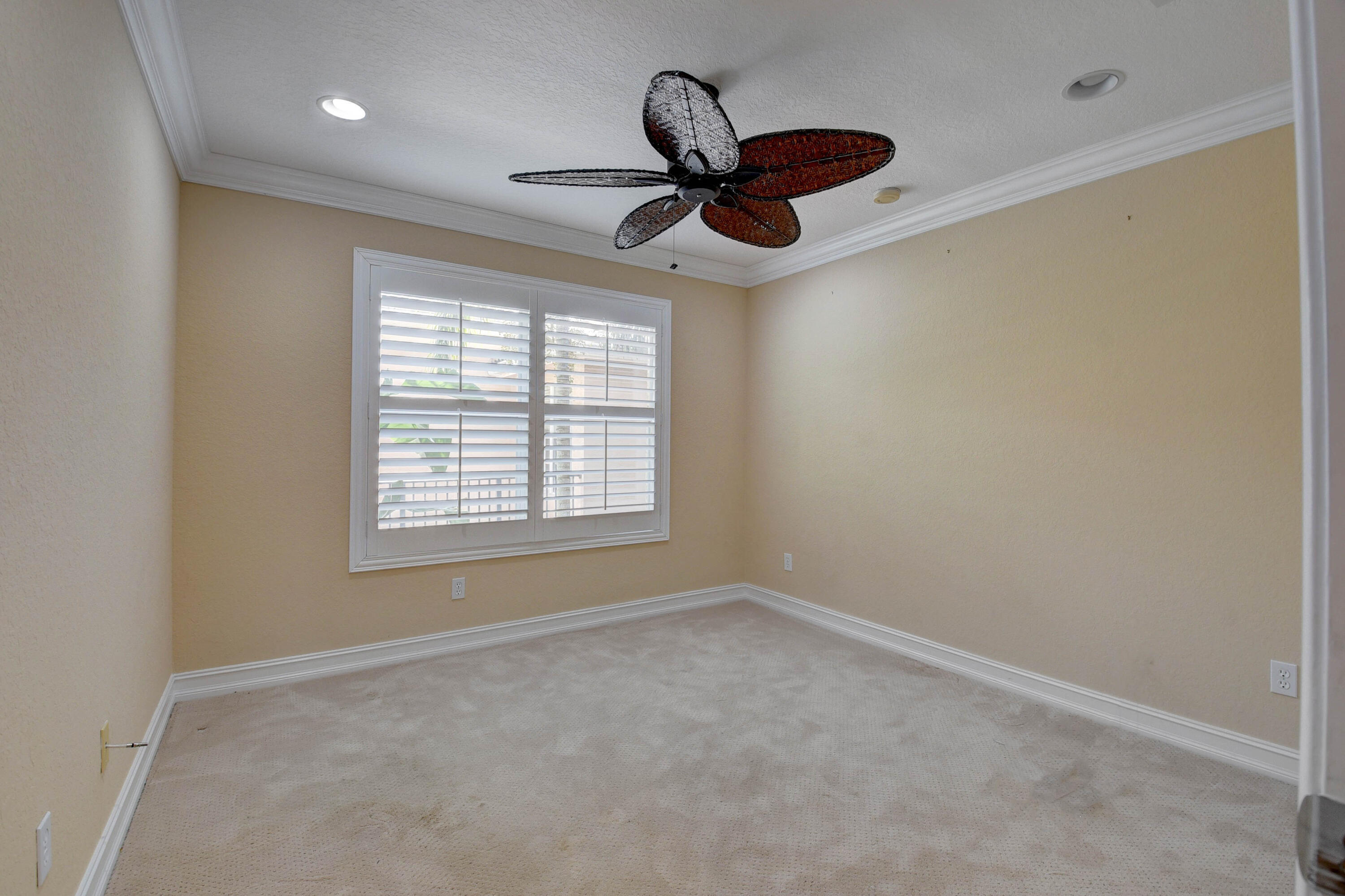CANYON ISLES 1 - Residential