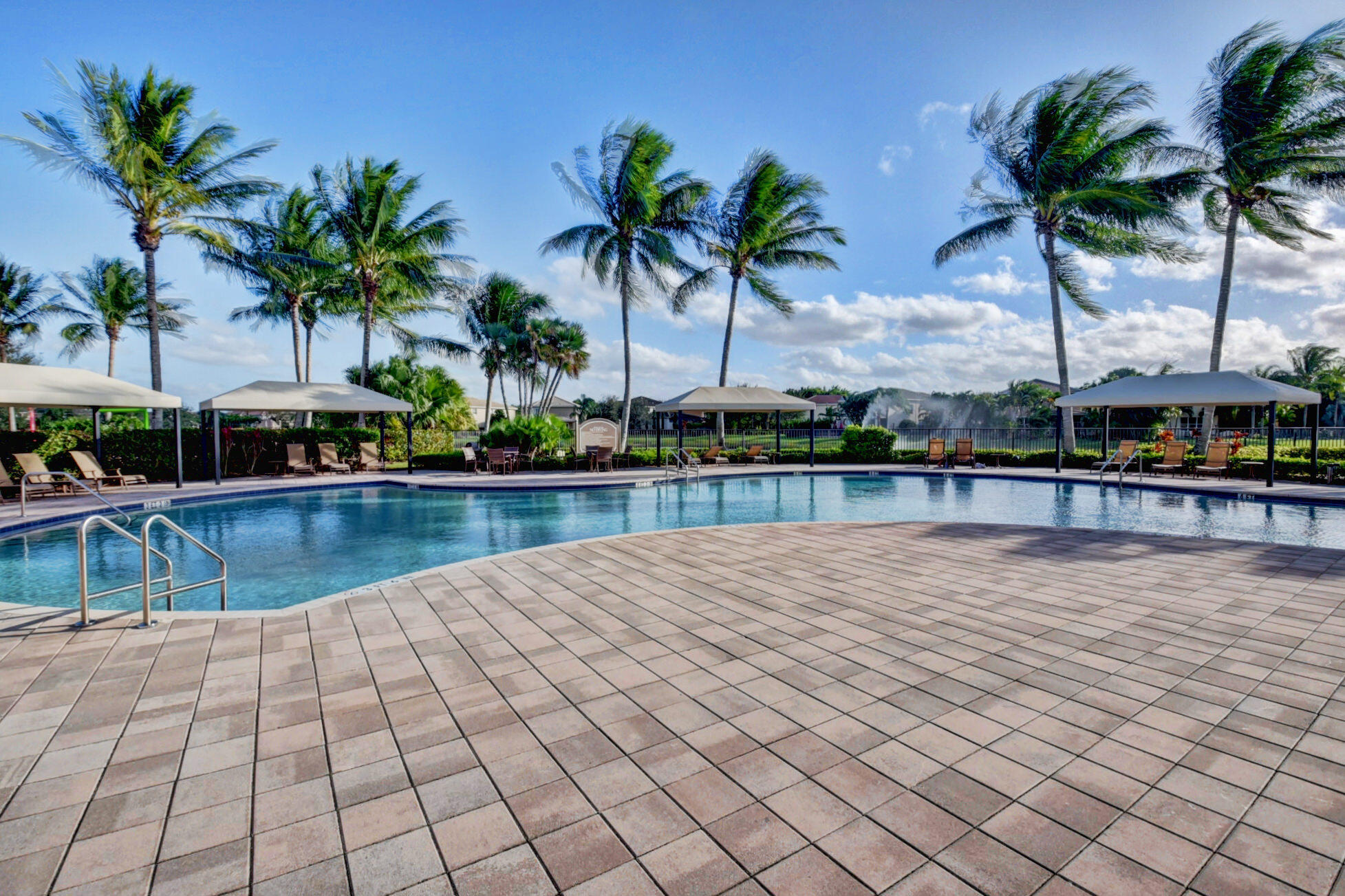CANYON ISLES 1 - Residential