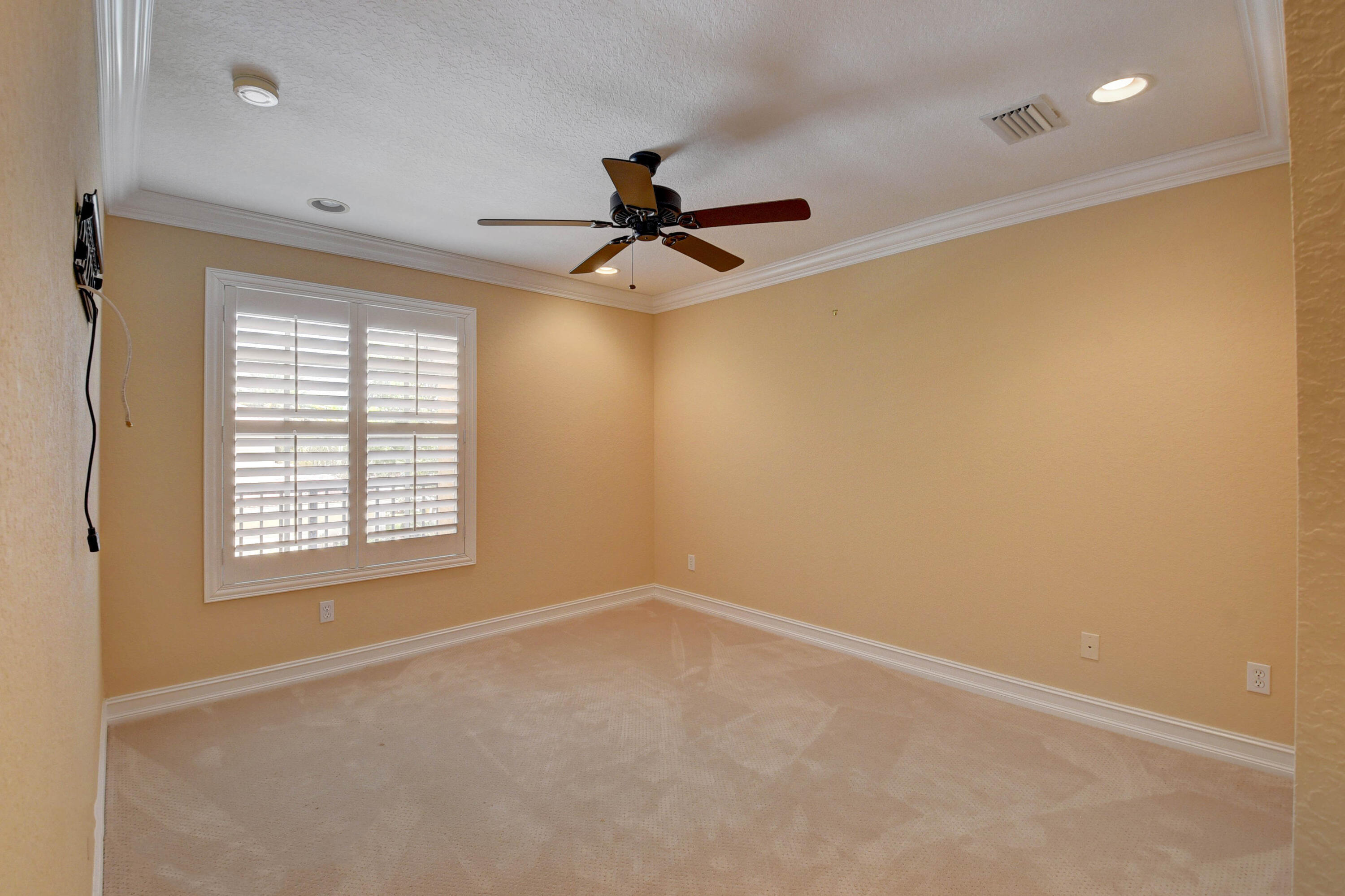 CANYON ISLES 1 - Residential