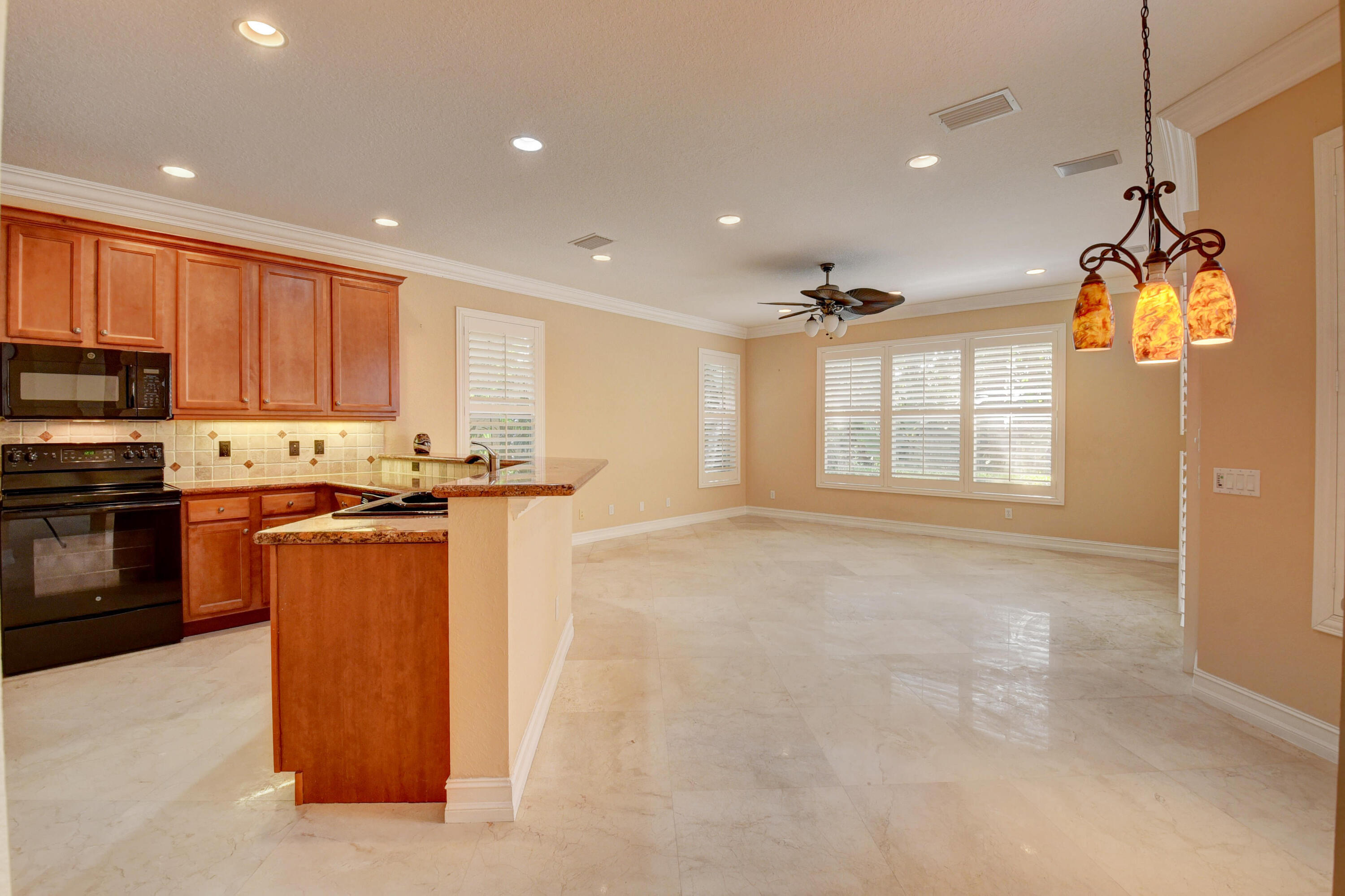 CANYON ISLES 1 - Residential