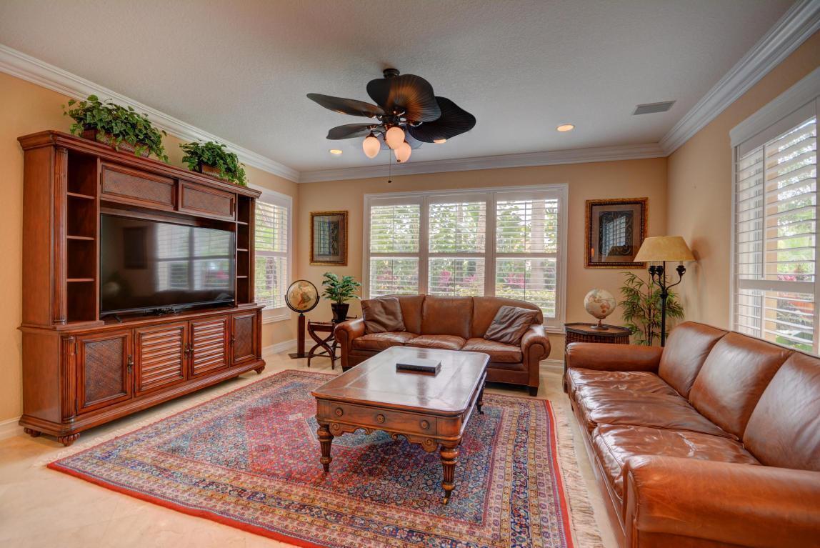 CANYON ISLES 1 - Residential