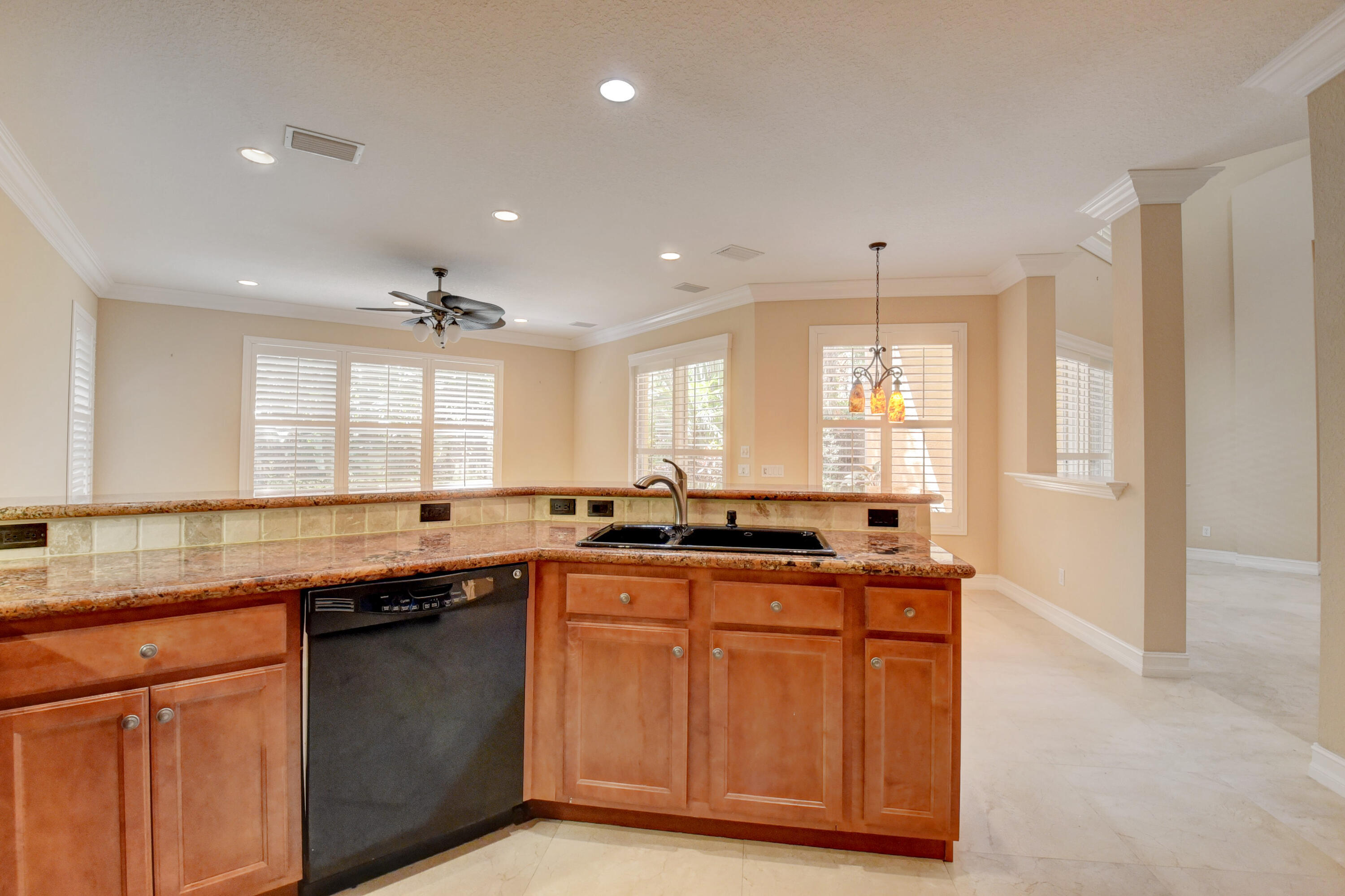 CANYON ISLES 1 - Residential
