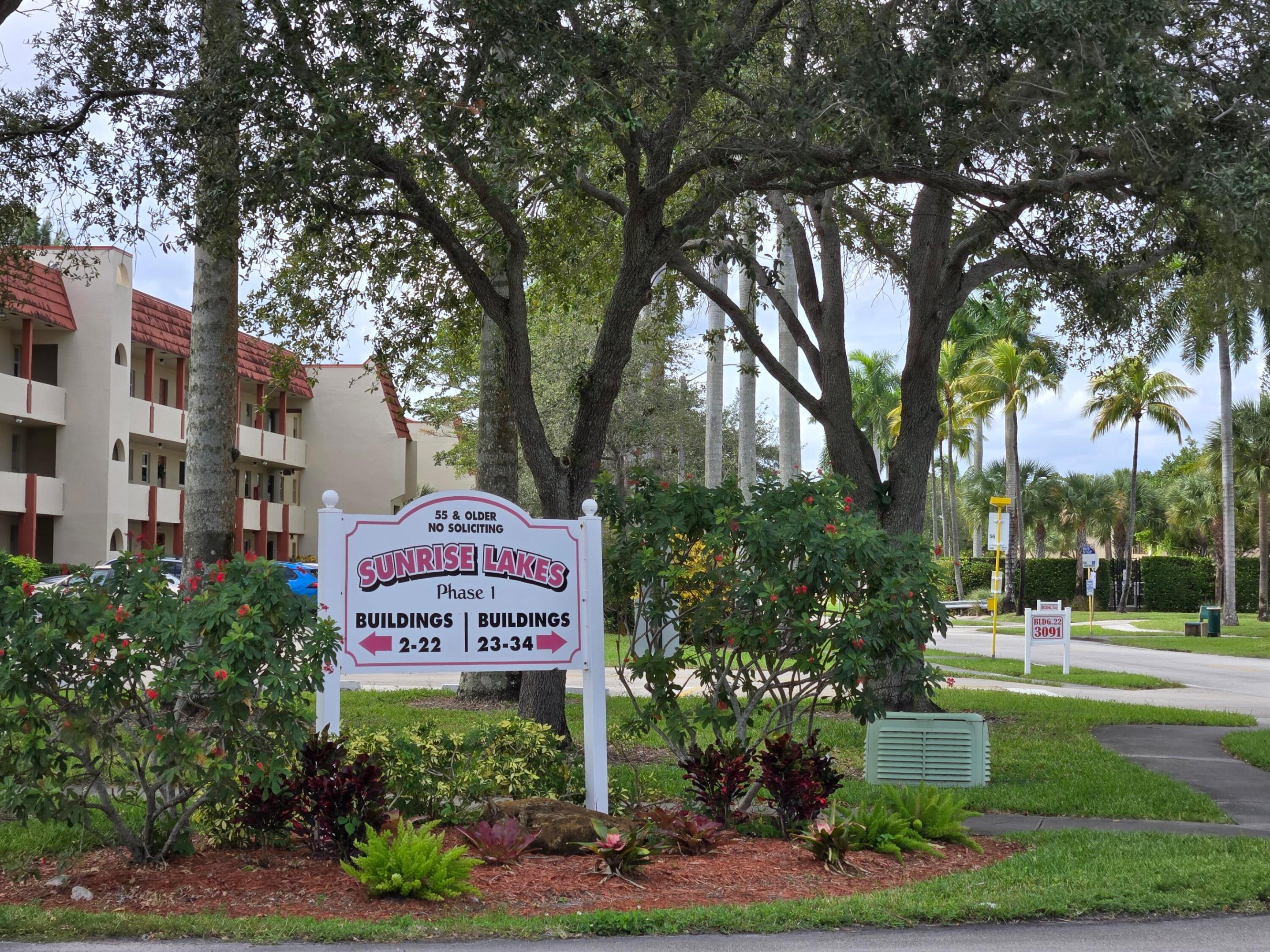 SUNRISE LAKES 19 CONDO - Residential