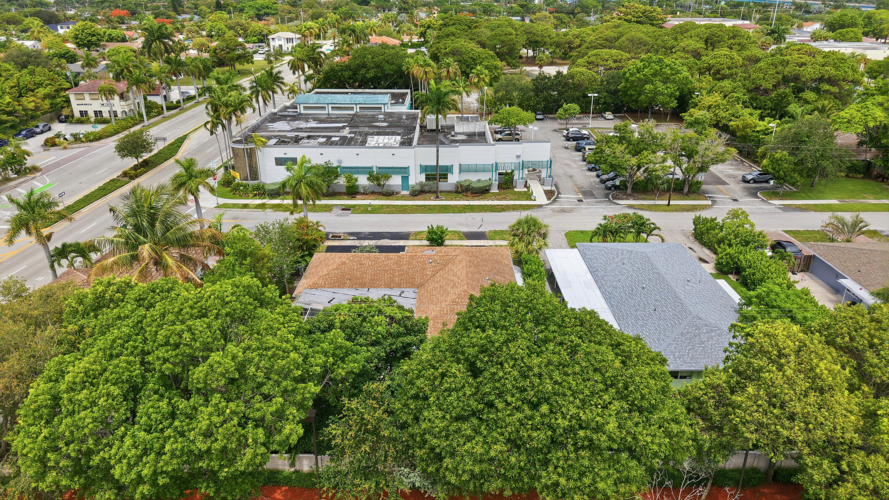 DEERFIELD BEACH ESTATES - Residential Income