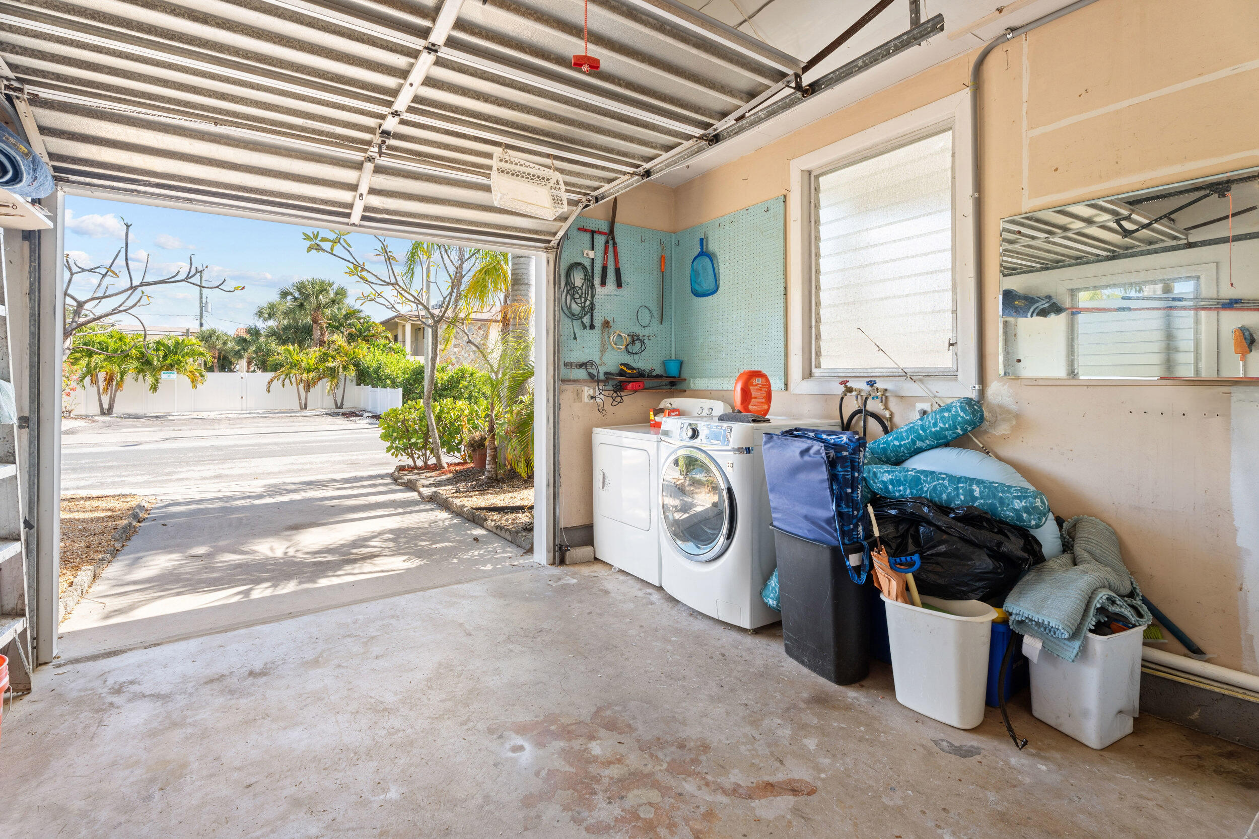 LAKE WORTH TOWN OF - Residential