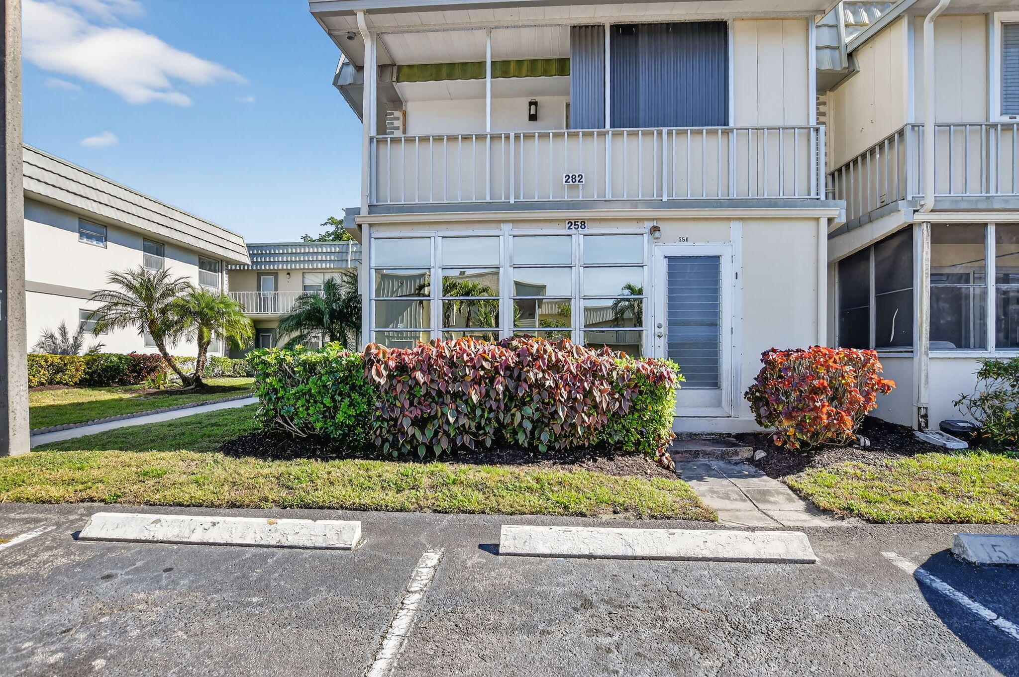 KINGS POINT MONACO CONDOS - Residential