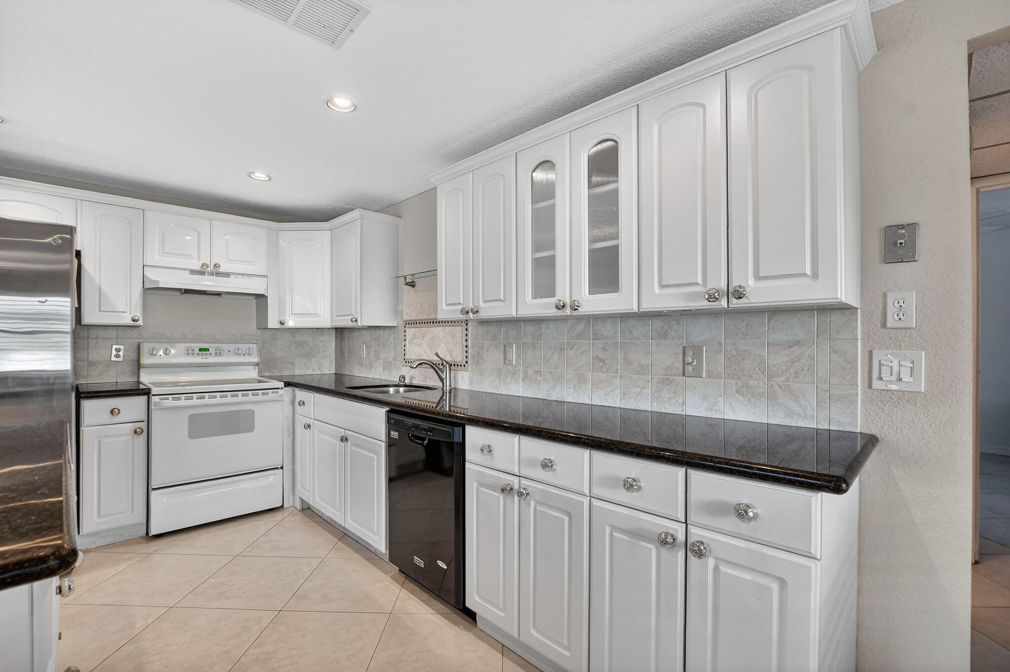 KINGS POINT MONACO CONDOS - Residential