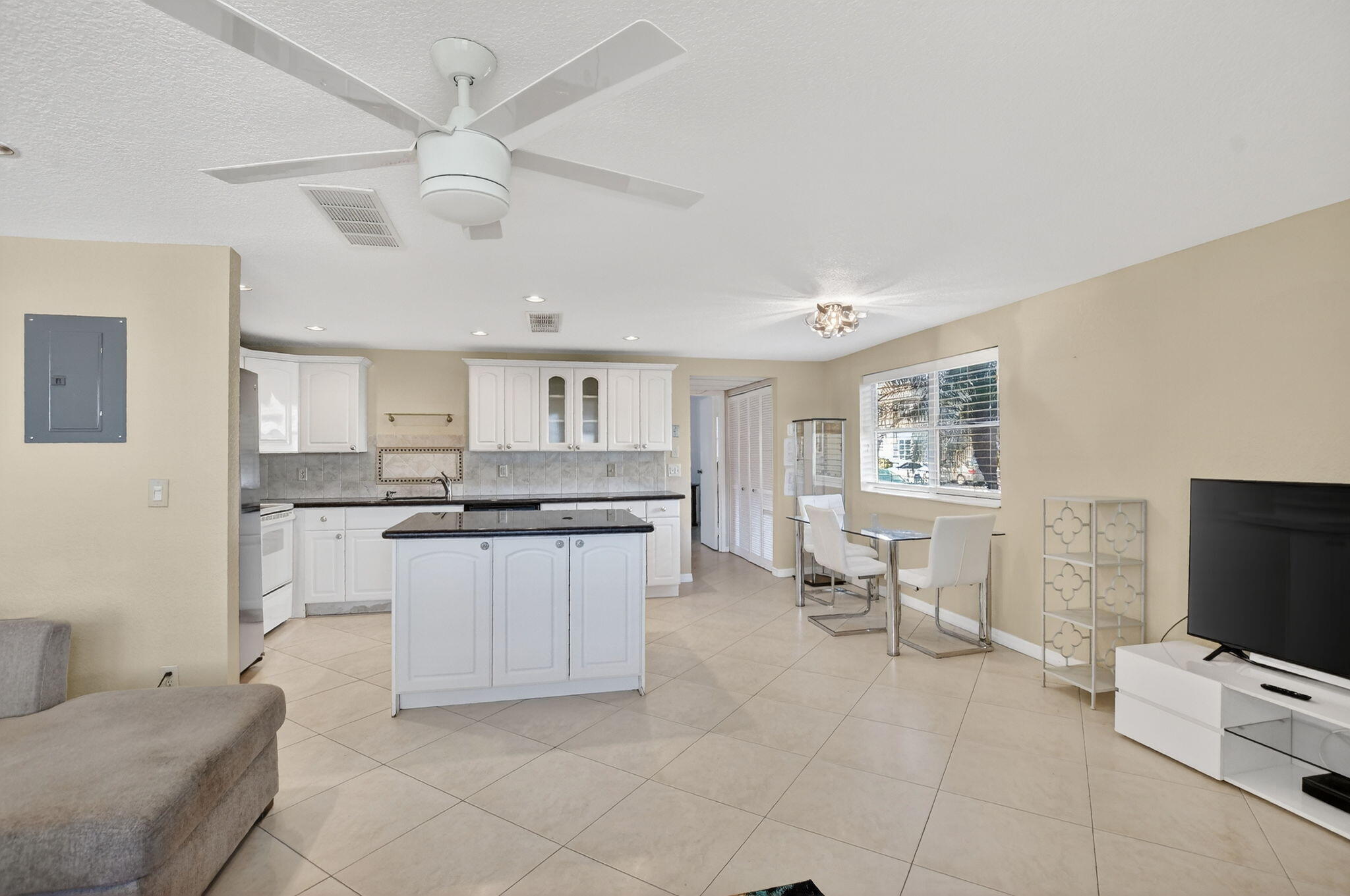 KINGS POINT MONACO CONDOS - Residential