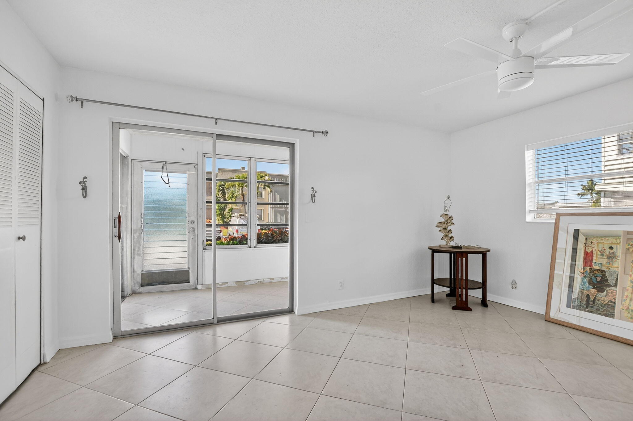 KINGS POINT MONACO CONDOS - Residential