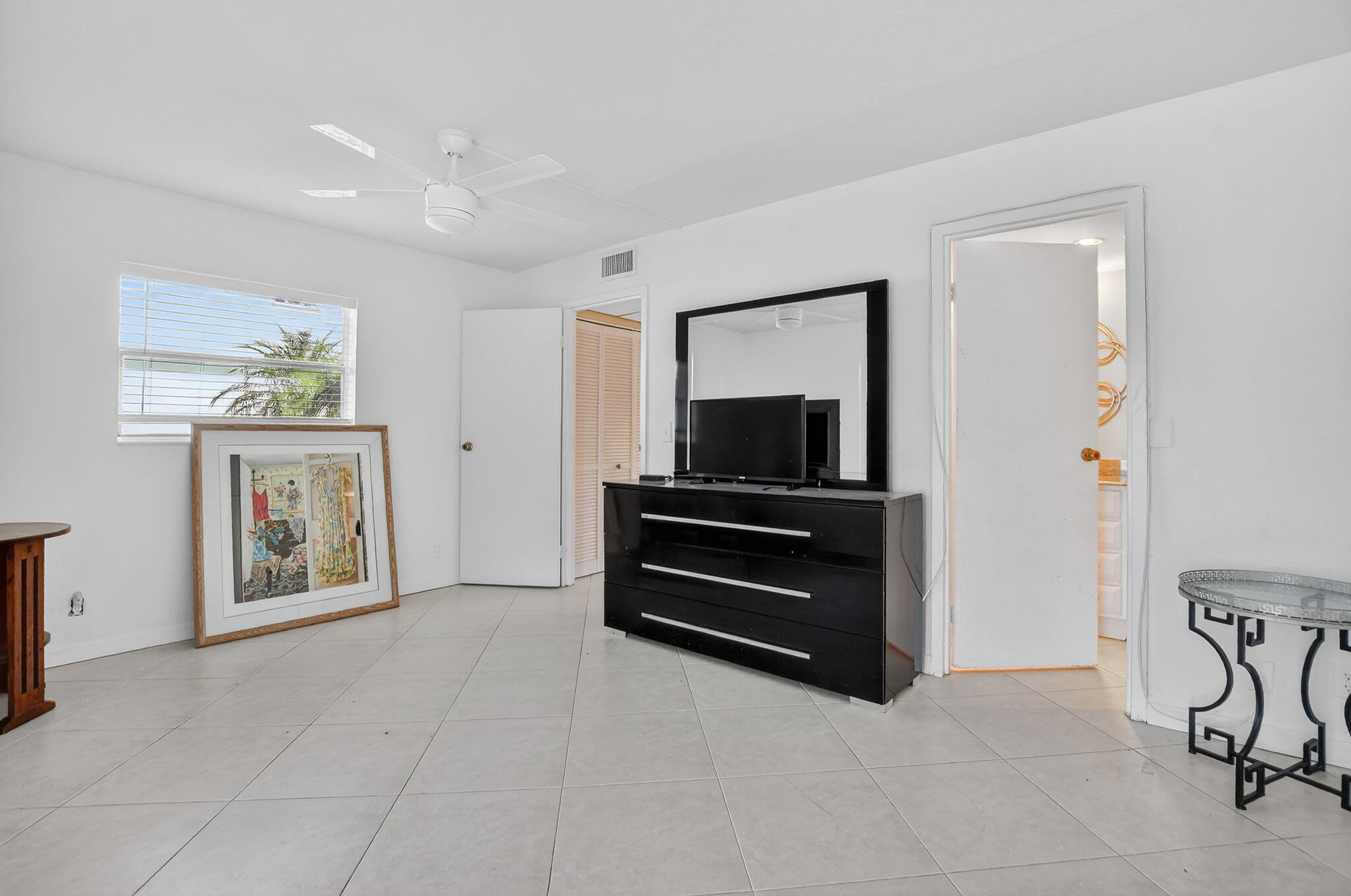 KINGS POINT MONACO CONDOS - Residential
