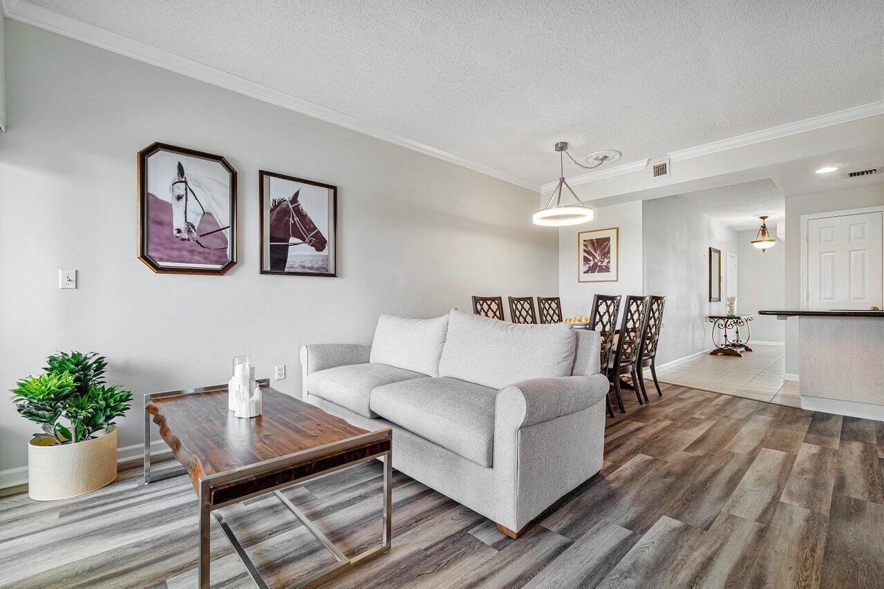 ARISSA PLACE CONDO - Residential
