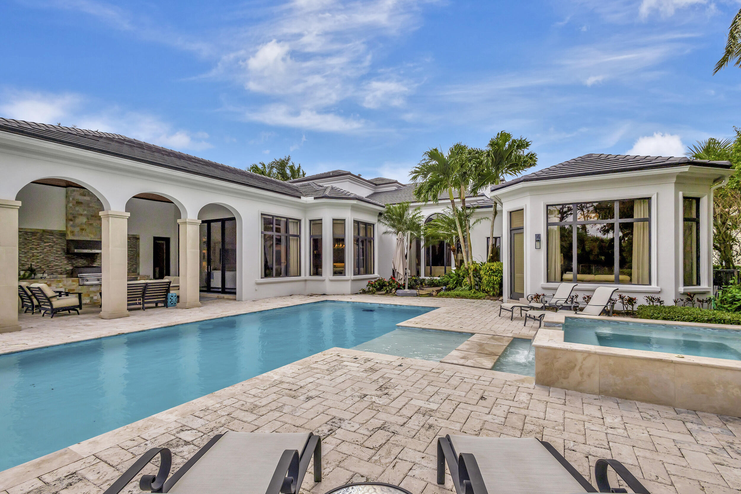 MIRASOL PALACIO - Residential