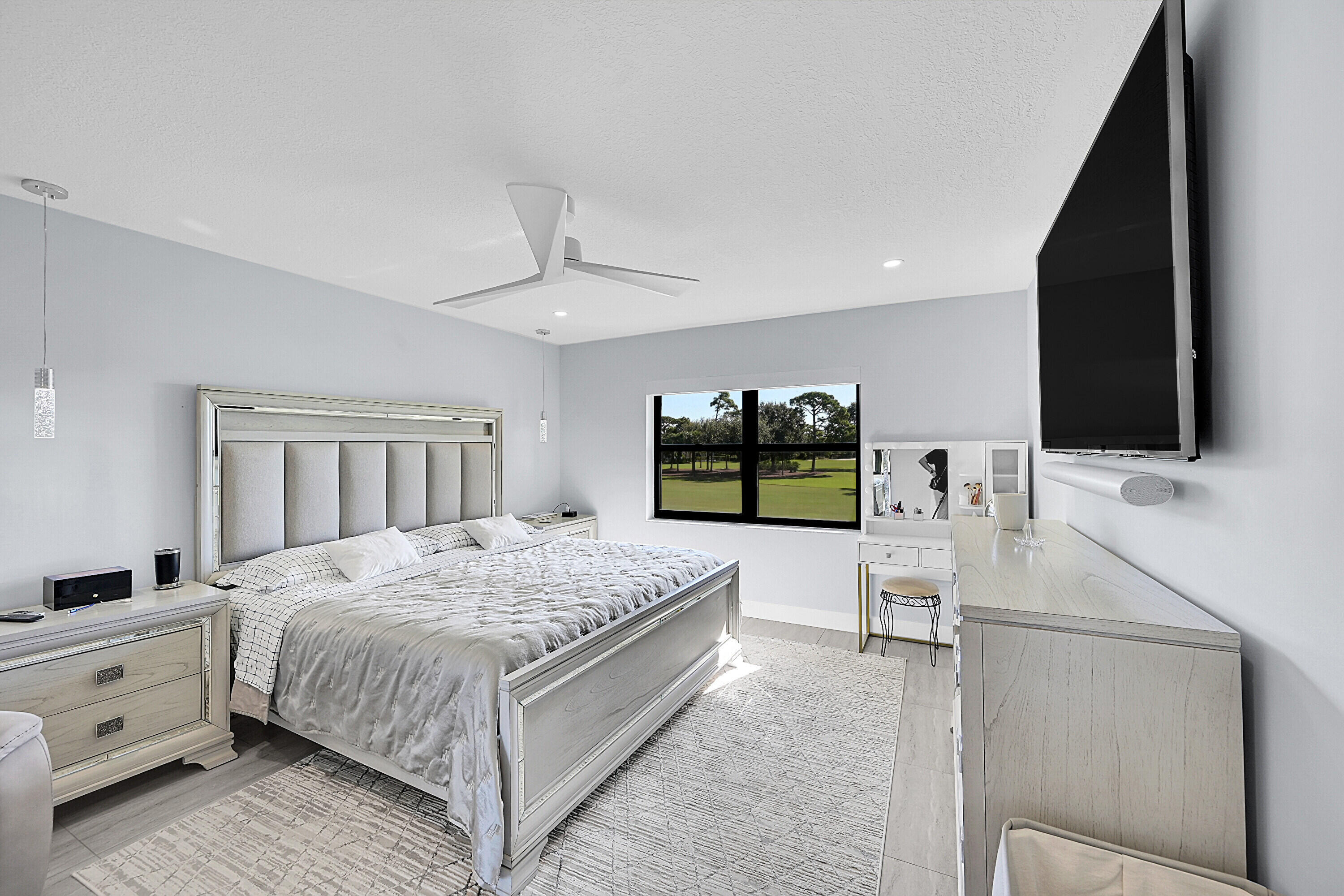 BRIARWOOD CONDO - Residential Lease