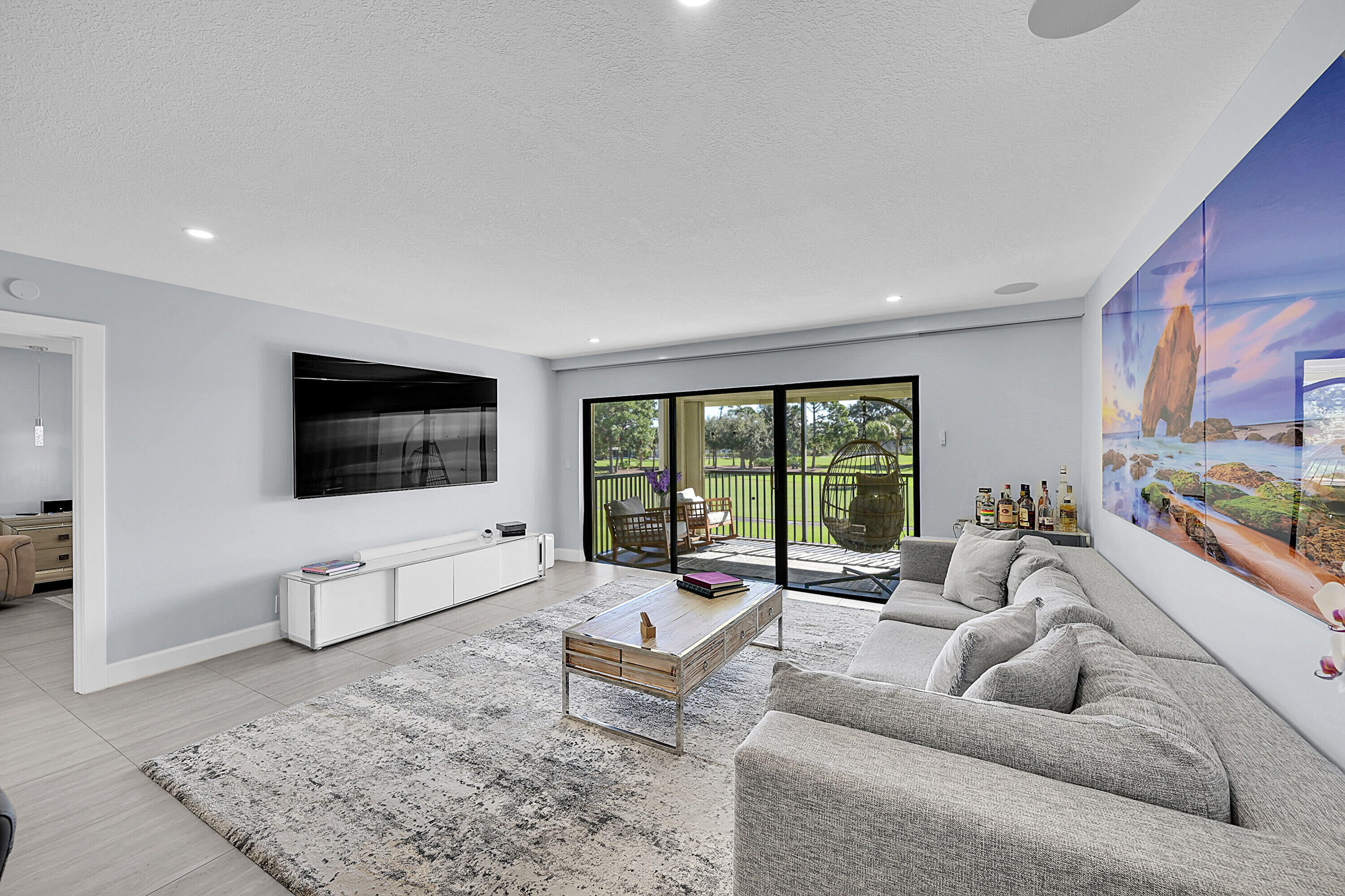 BRIARWOOD CONDO - Residential Lease