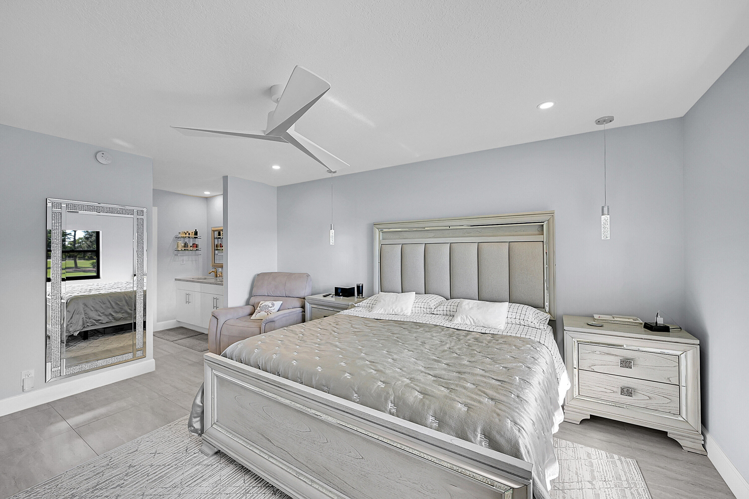 BRIARWOOD CONDO - Residential Lease