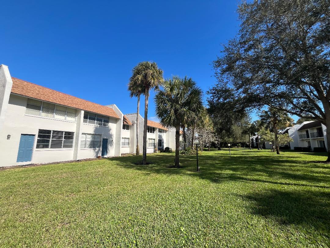 SABAL PINE EAST CONDO - Residential Lease