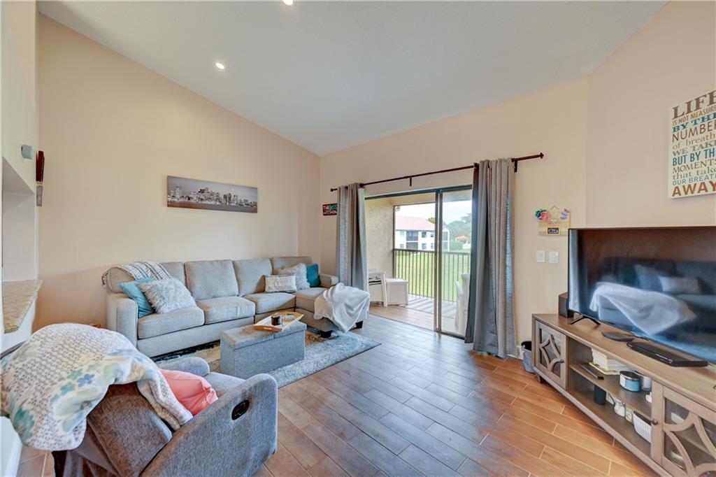 Independence Bay - Residential