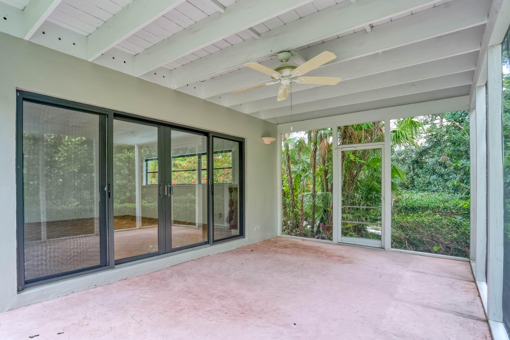EDGEWATER - Residential