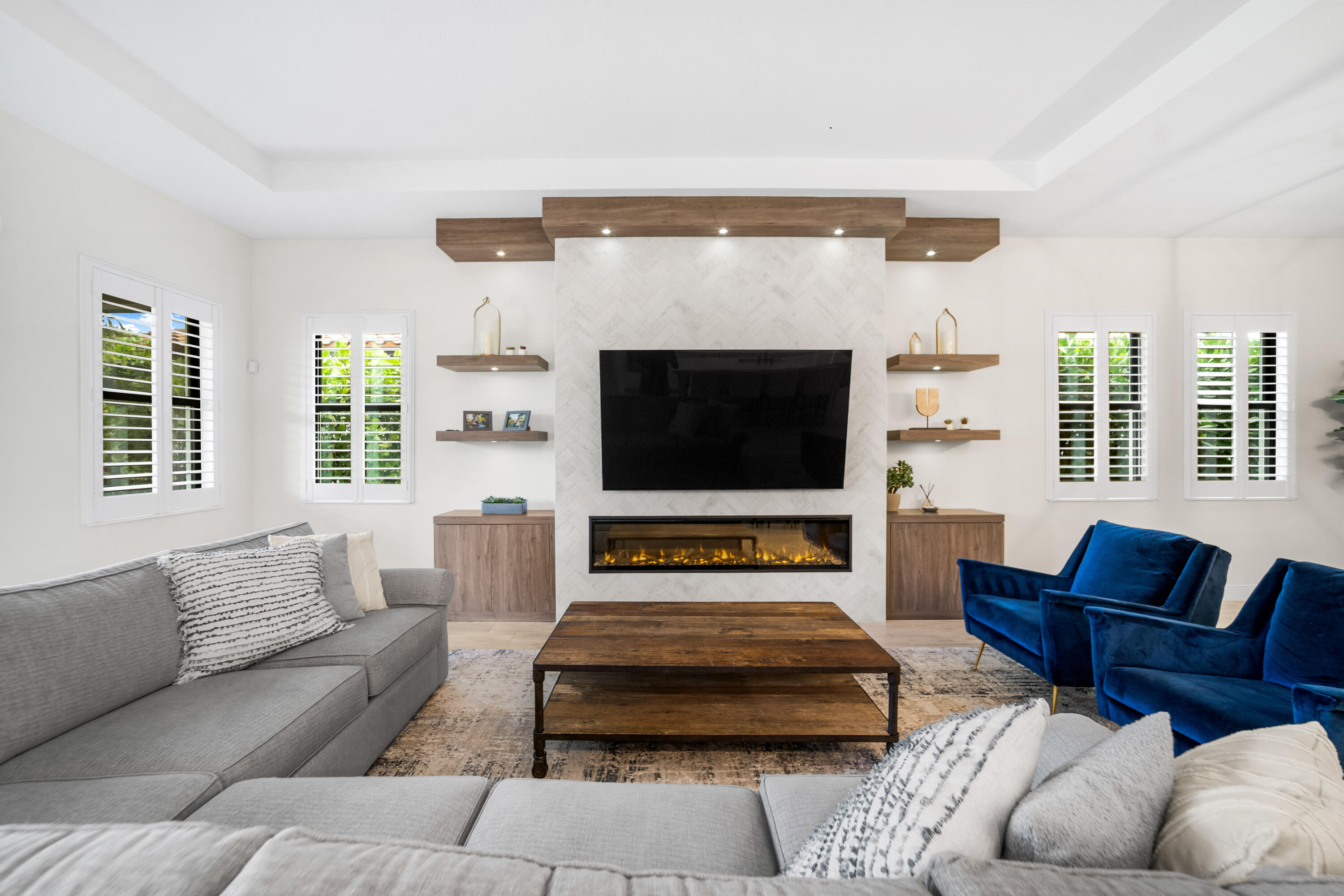 PARKLAND BAY - Residential