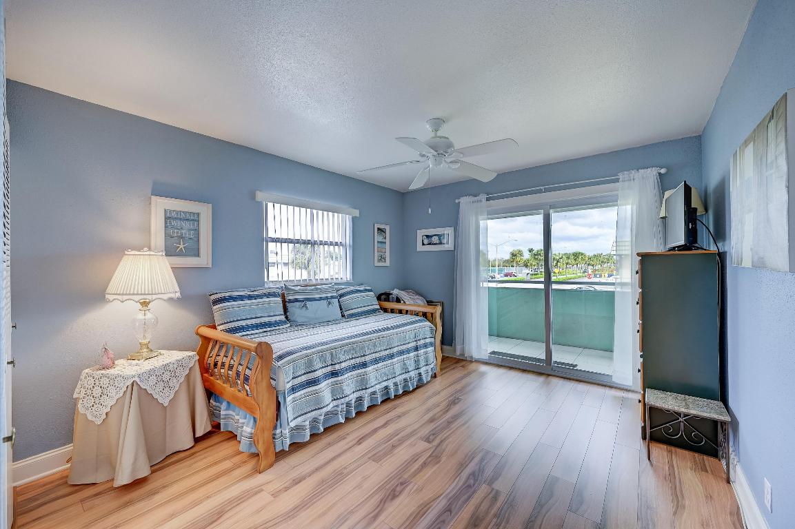 KINGS POINT MONACO CONDOS - Residential
