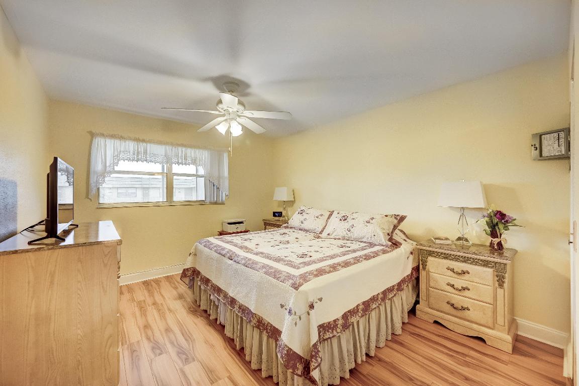 KINGS POINT MONACO CONDOS - Residential