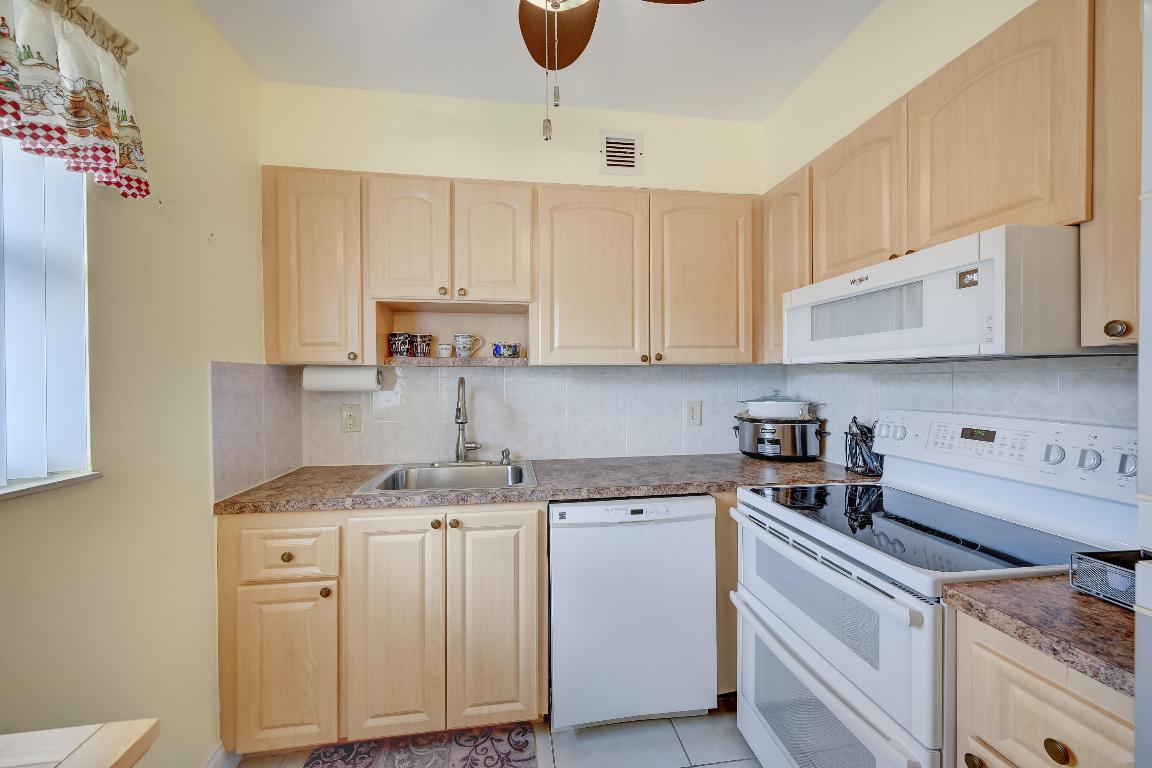 KINGS POINT MONACO CONDOS - Residential