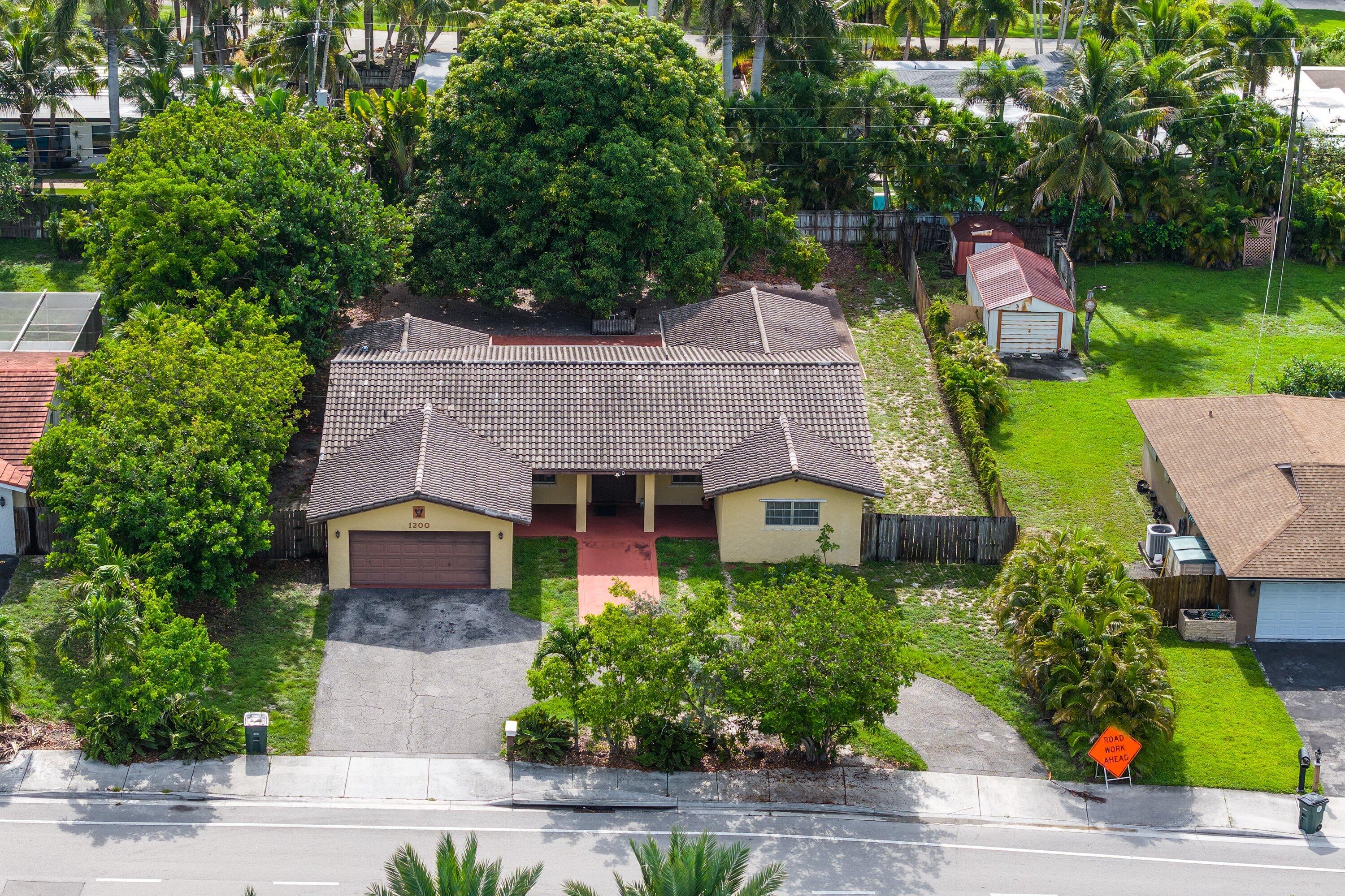BOCA RATON HILLS SEC 2 - Residential