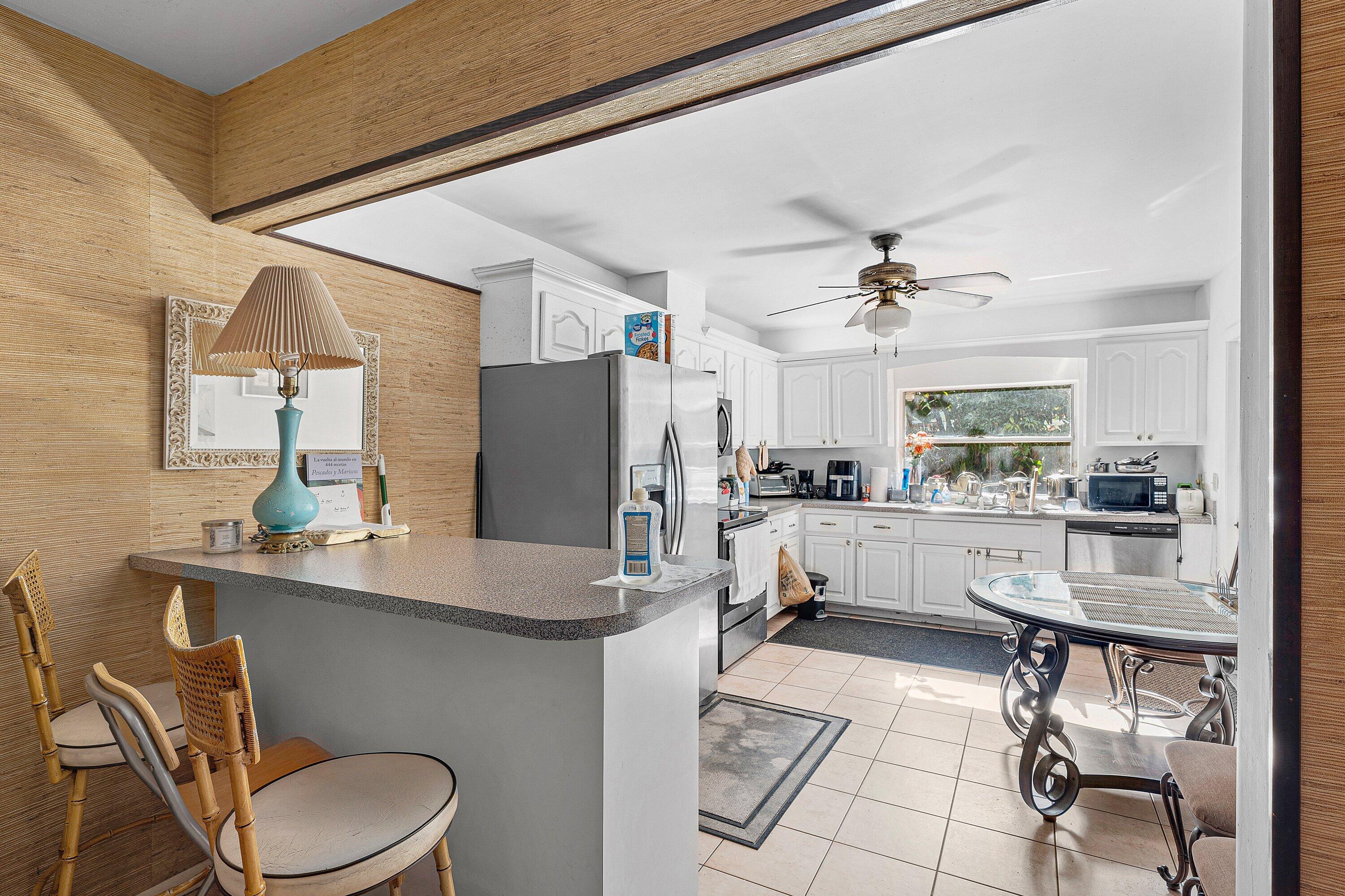BOCA RATON HILLS SEC 2 - Residential