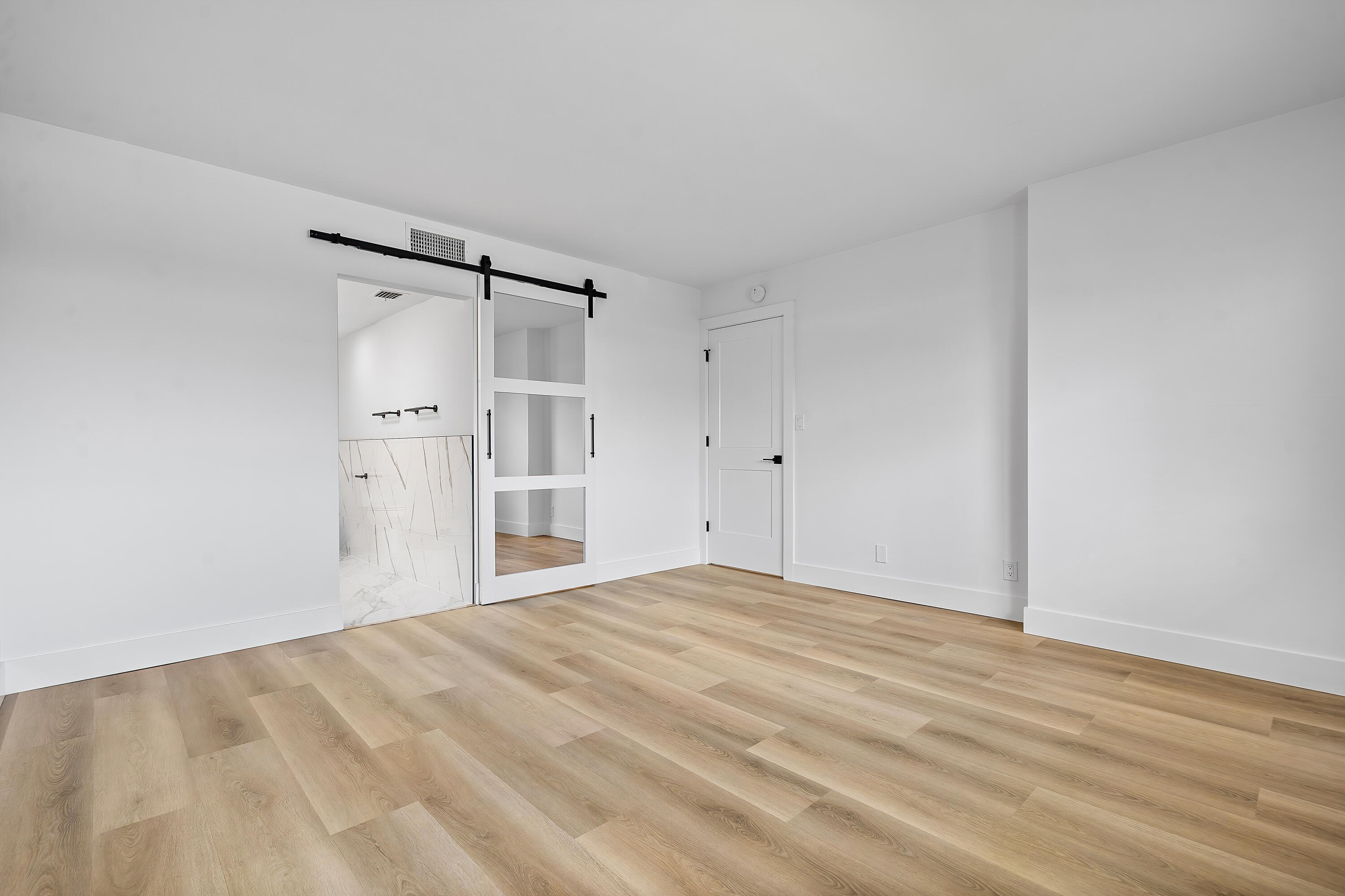 BOCA HOUSE CONDO - Residential